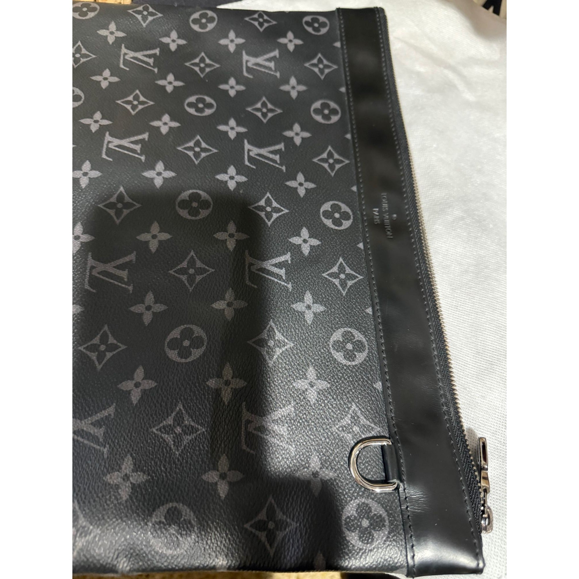 Louis Vuitton Black Monogram Eclipse Discovery GM Pochette Clutch Bag - 13