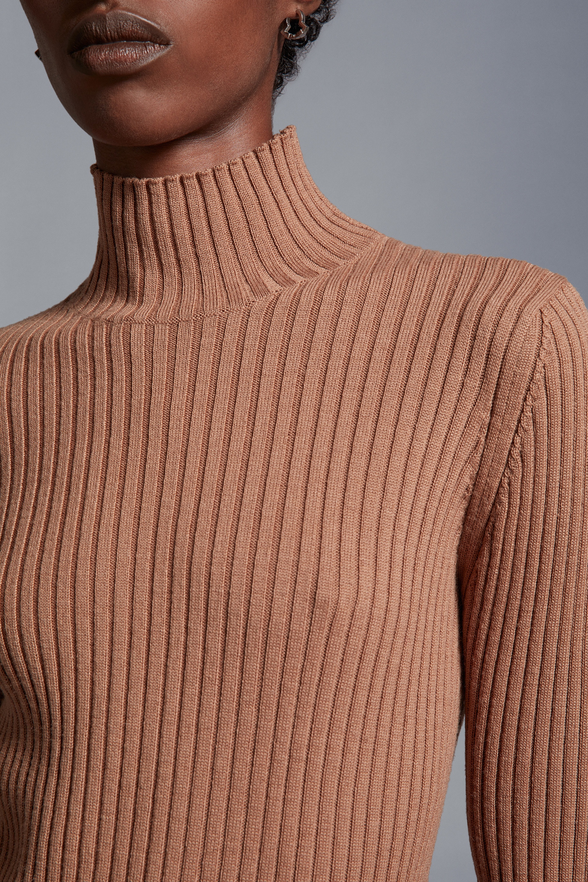 Wool Blend Turtleneck Sweater - 6