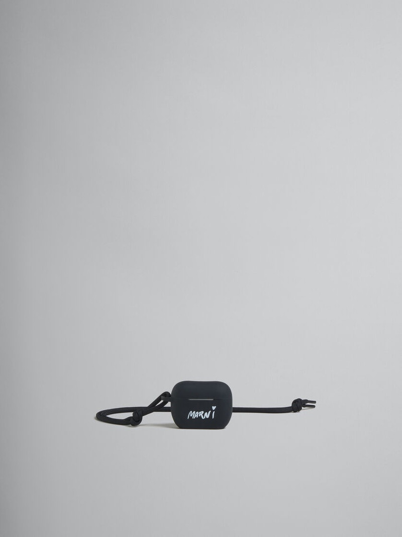 BLACK GUMMY AIR PODS CASE 1