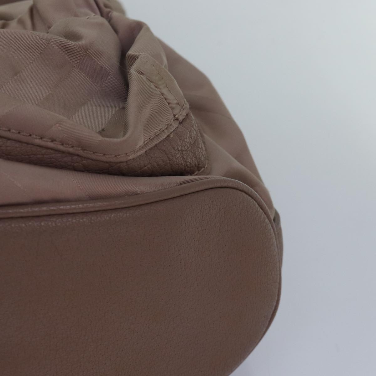 Burberry Nova Check Shoulder Bag Leather Beige - 14