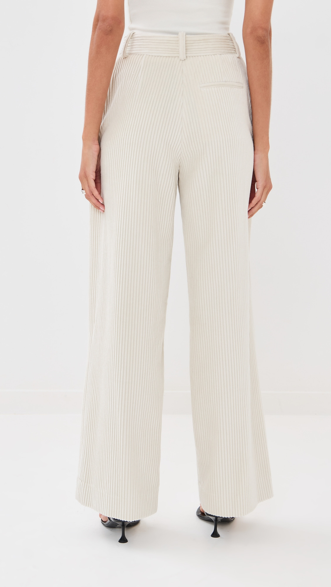 Lidie Pants in Corduroy - 2