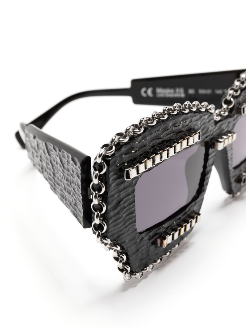 chain-detailing sunglasses 3