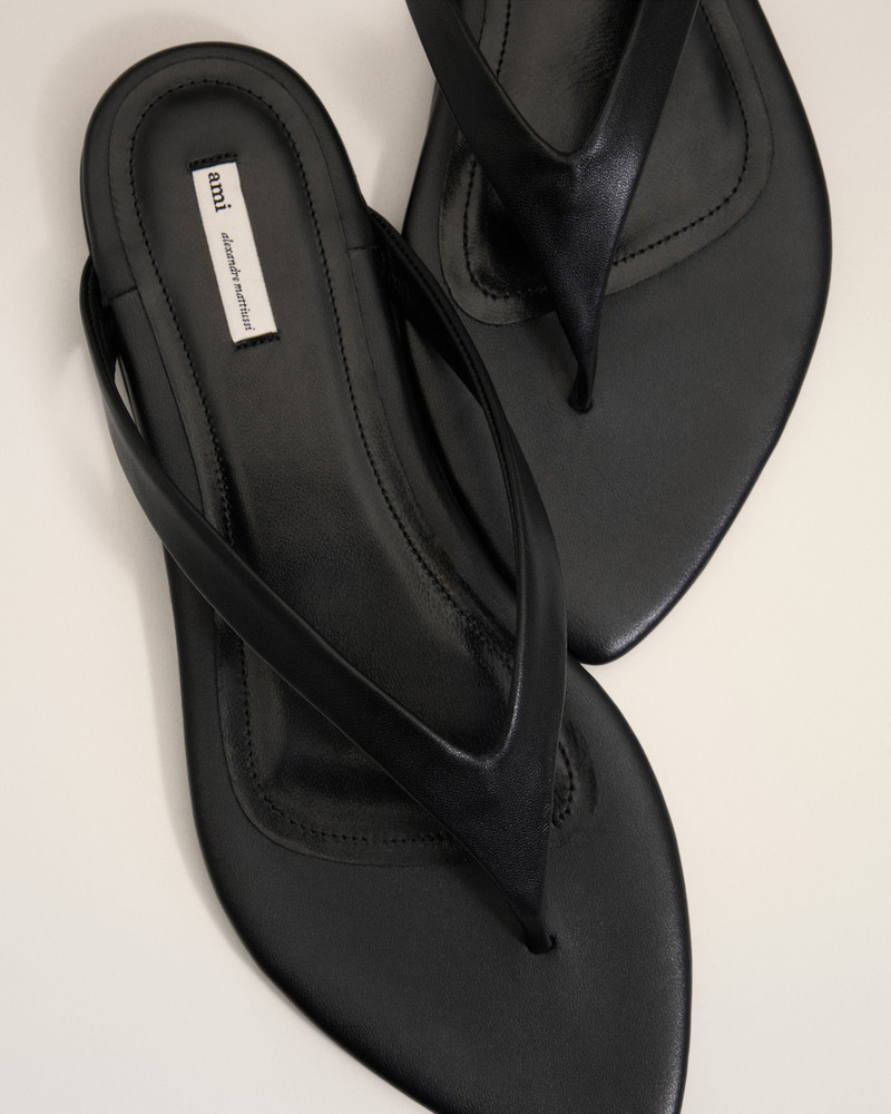 BLACK LAMB LEATHER POINTED TOE FLIP FLOPS 5