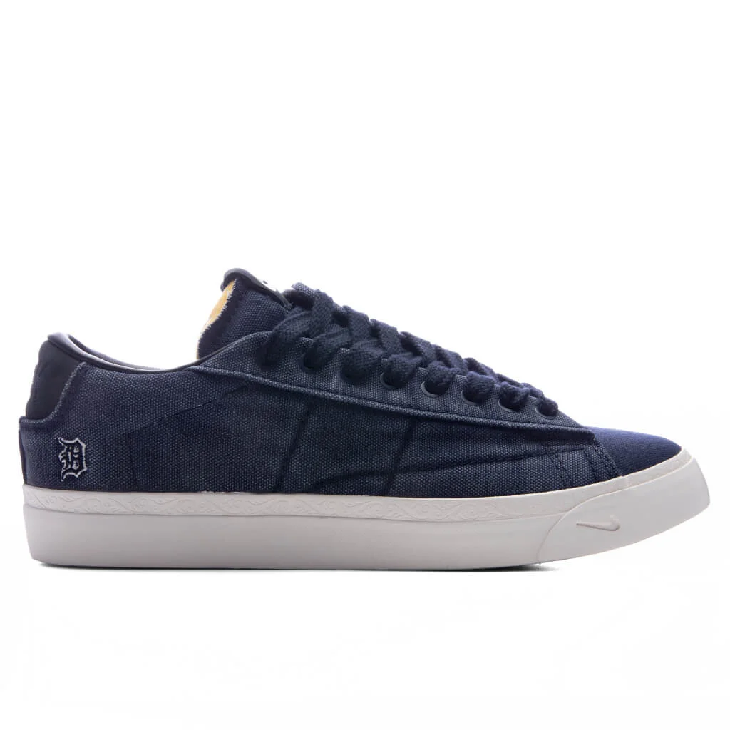 NIKE X DEVIN BOOKER BLAZER LOW - COLLEGE NAVY/DARK OBSIDIAN/PHANTOM - 1