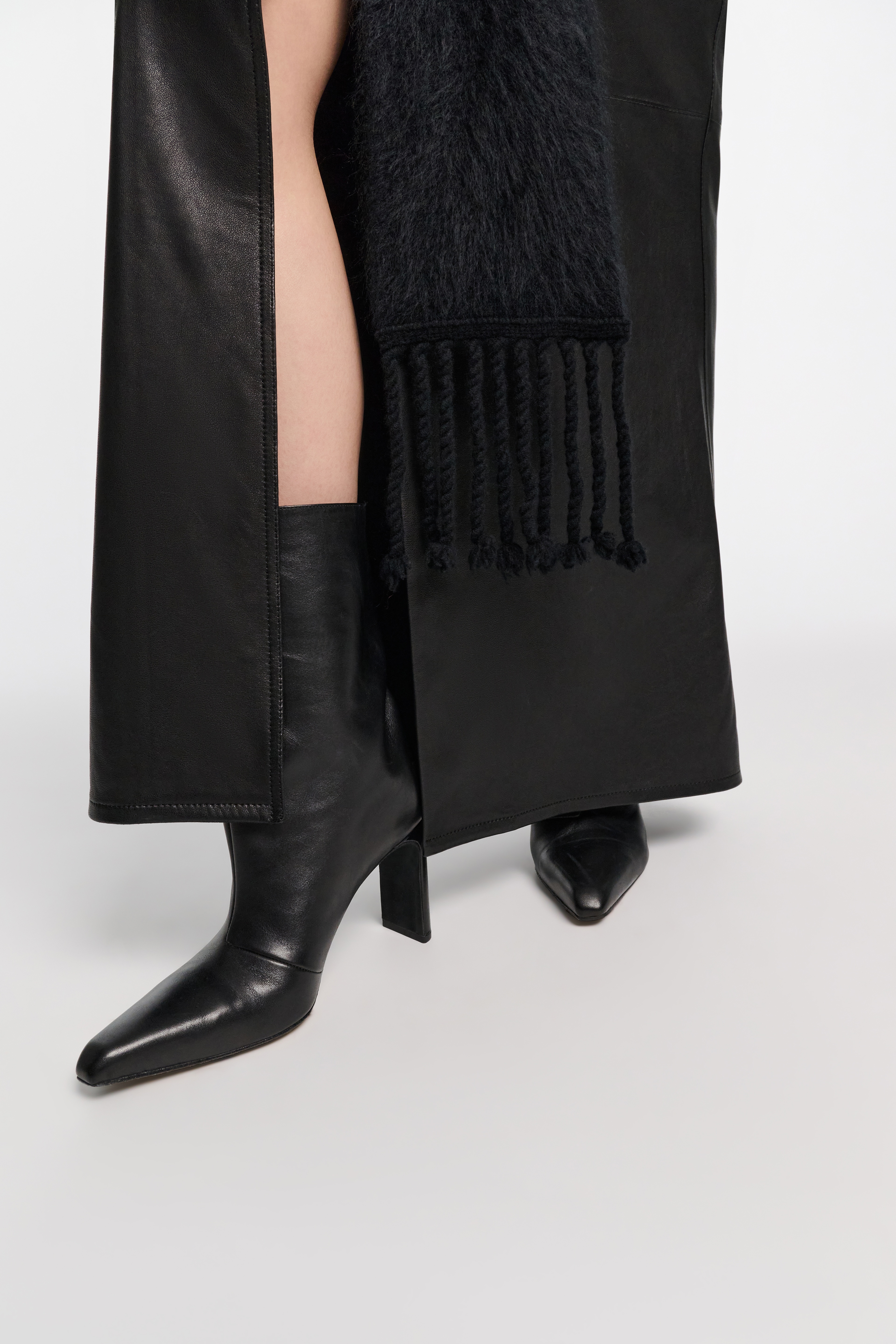 CHIC SOPHISTICATION-Wide short Boot - 5