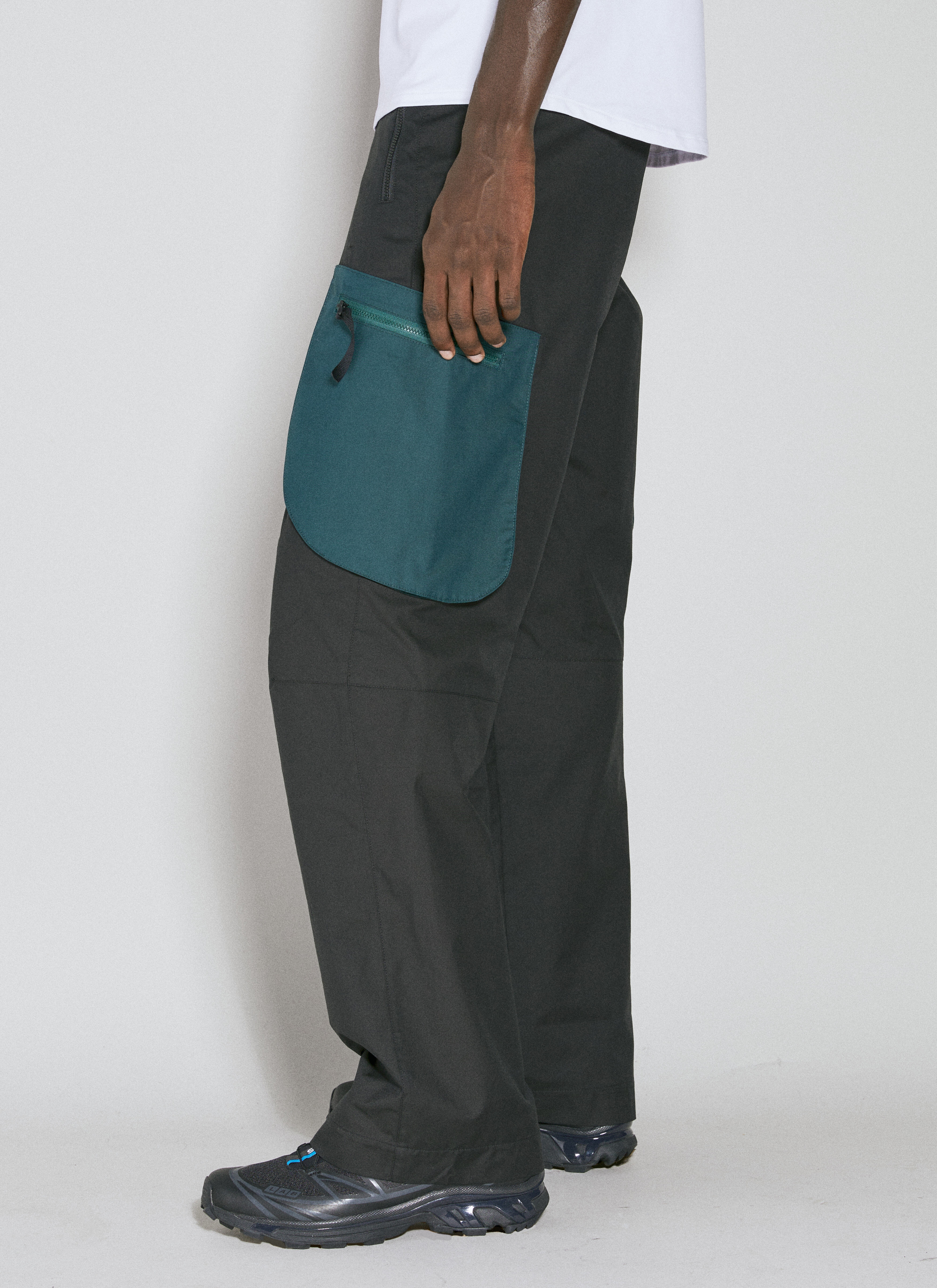 Contrast Pocket Cargo Pants - 4