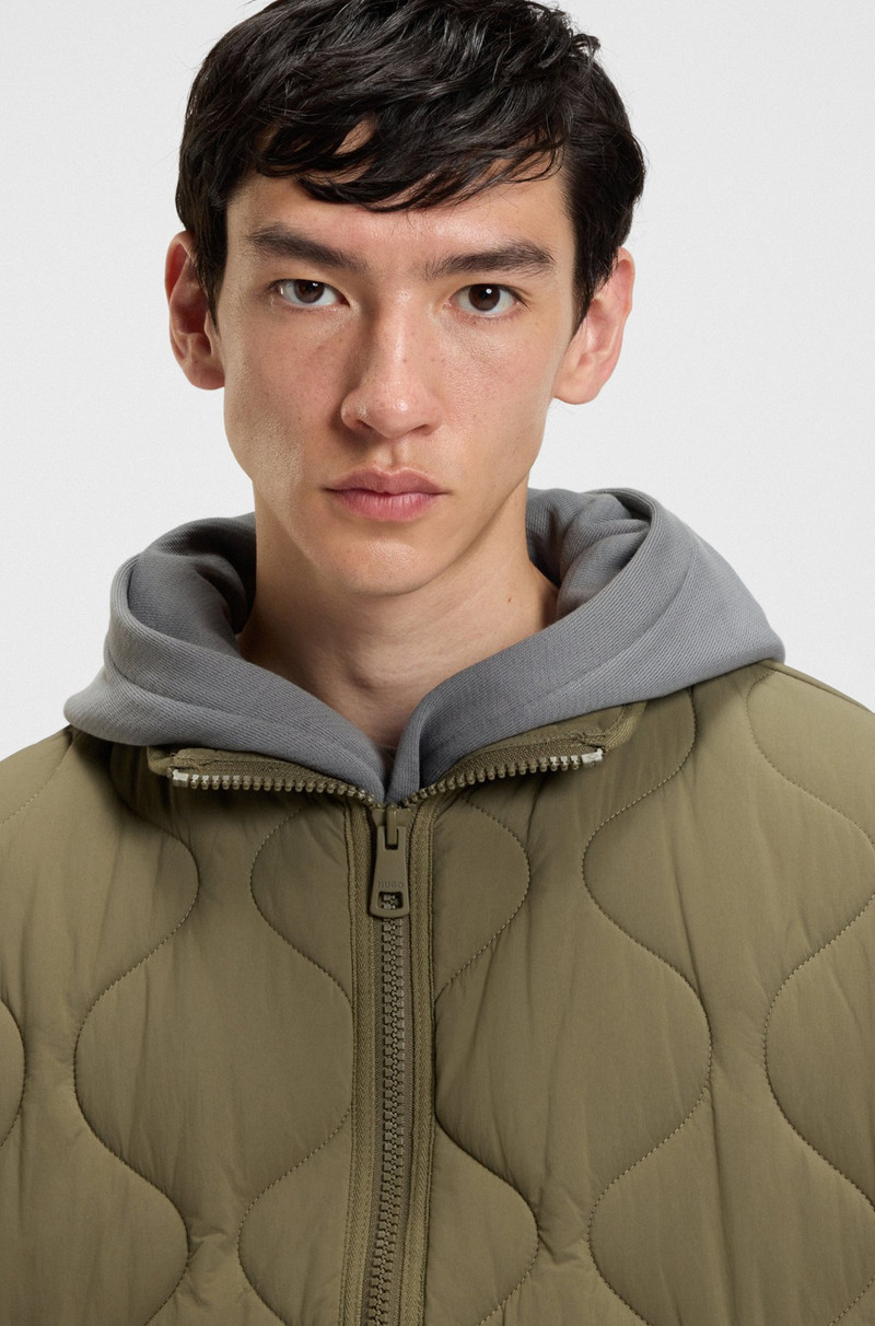 WATER-REPELLENT JACKET WITH ONION QUILTING 5