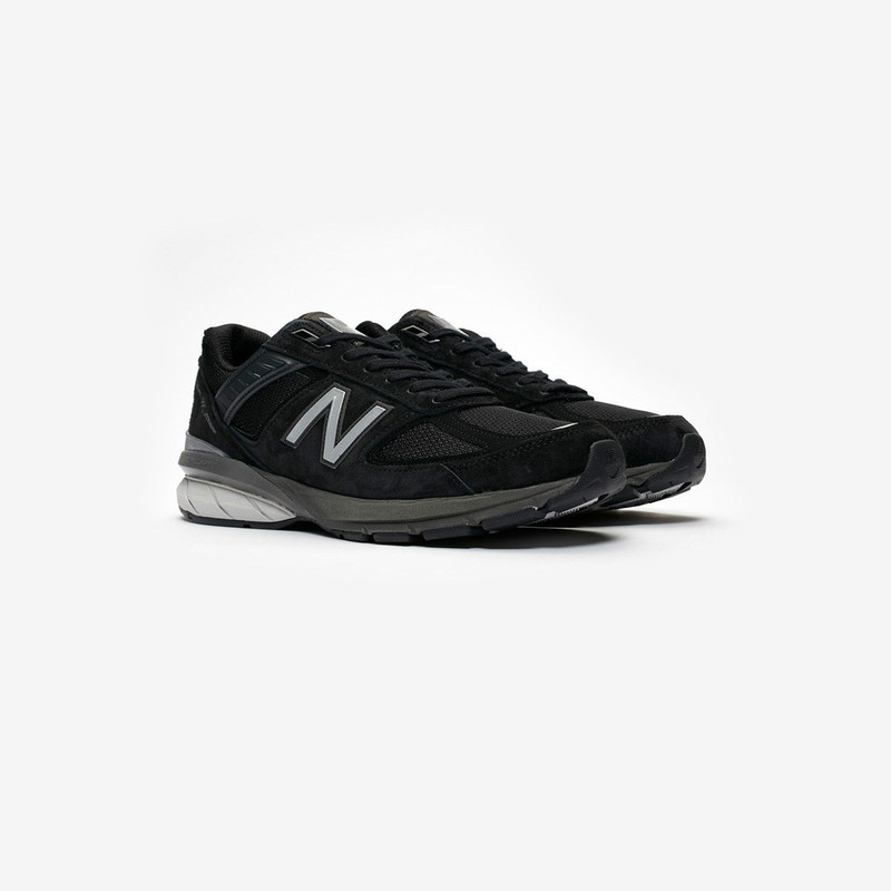 New Balance 990v5 outlook