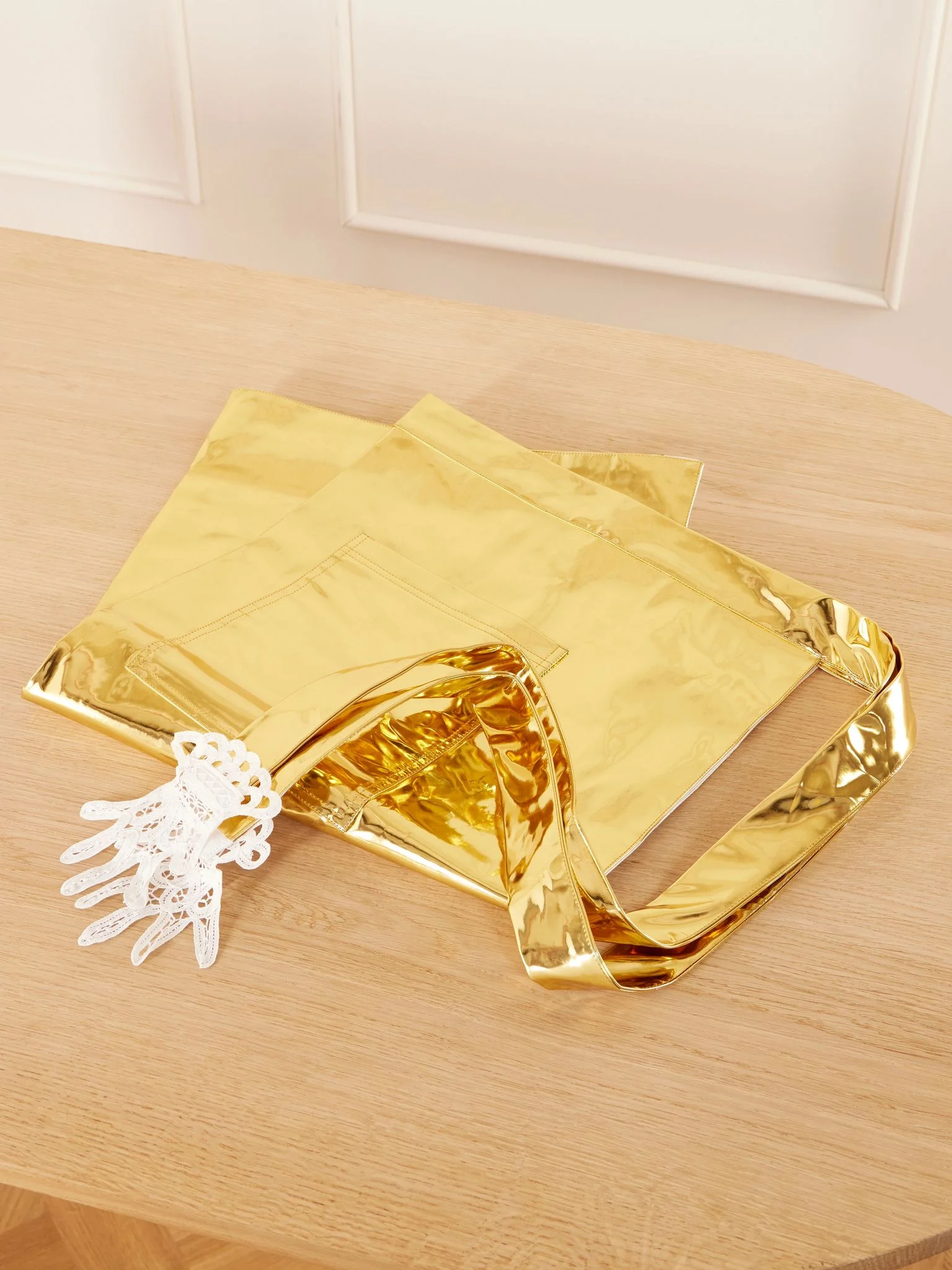 Lace-trimmed metallic PVC apron Gold - 1