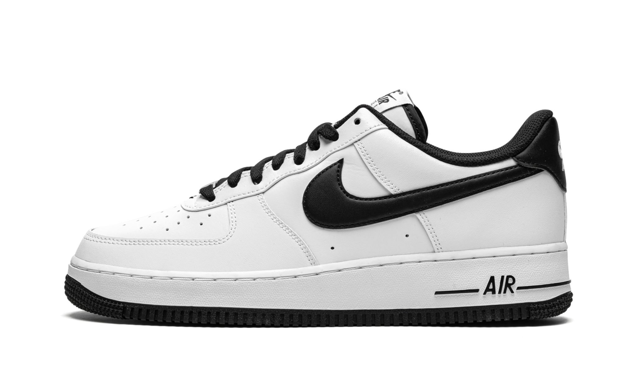 Air Force 1 '07 "White / Black" - 1