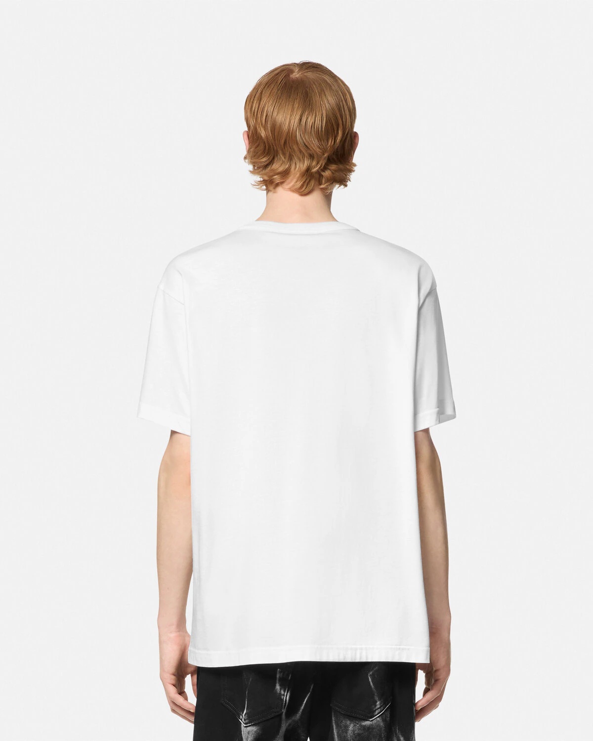 Gothic V-Emblem Regular-Fit T-Shirt - 5
