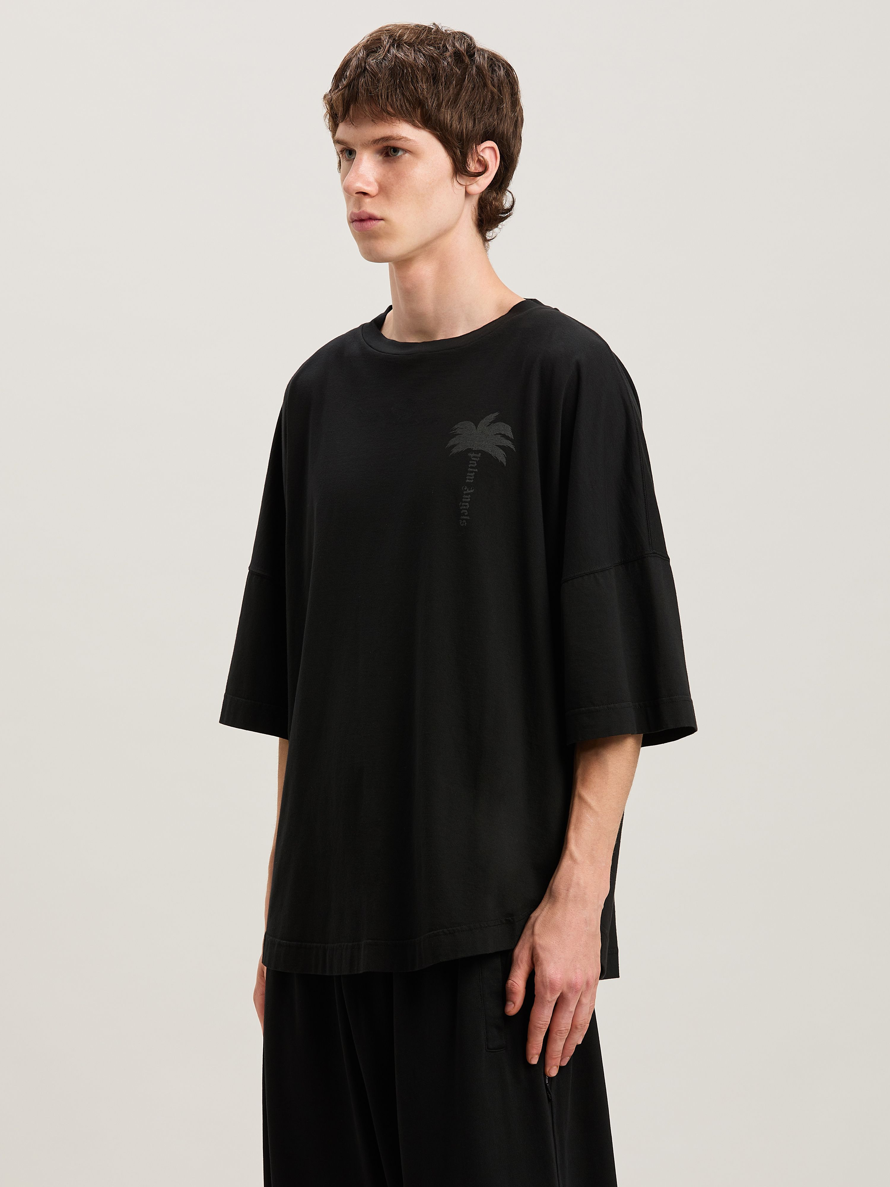 Palms Over T-shirt - 4
