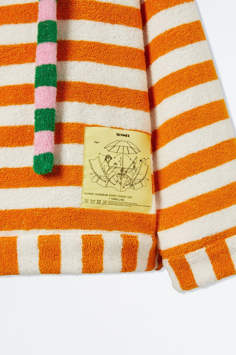 ORANGE AND WHITE STRIPED BEACH HOODIE 6