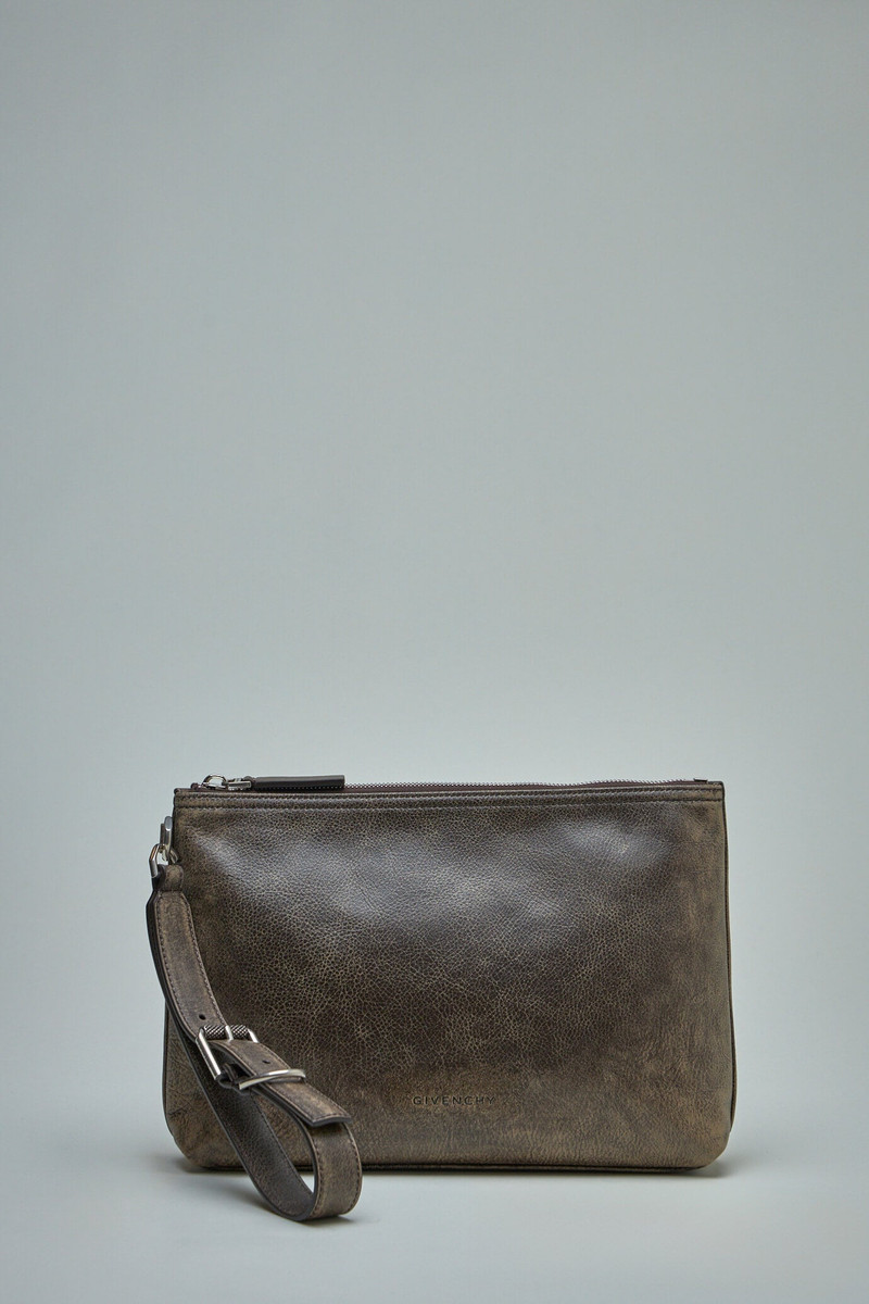 Voyou Pouch in Aged Leather 1