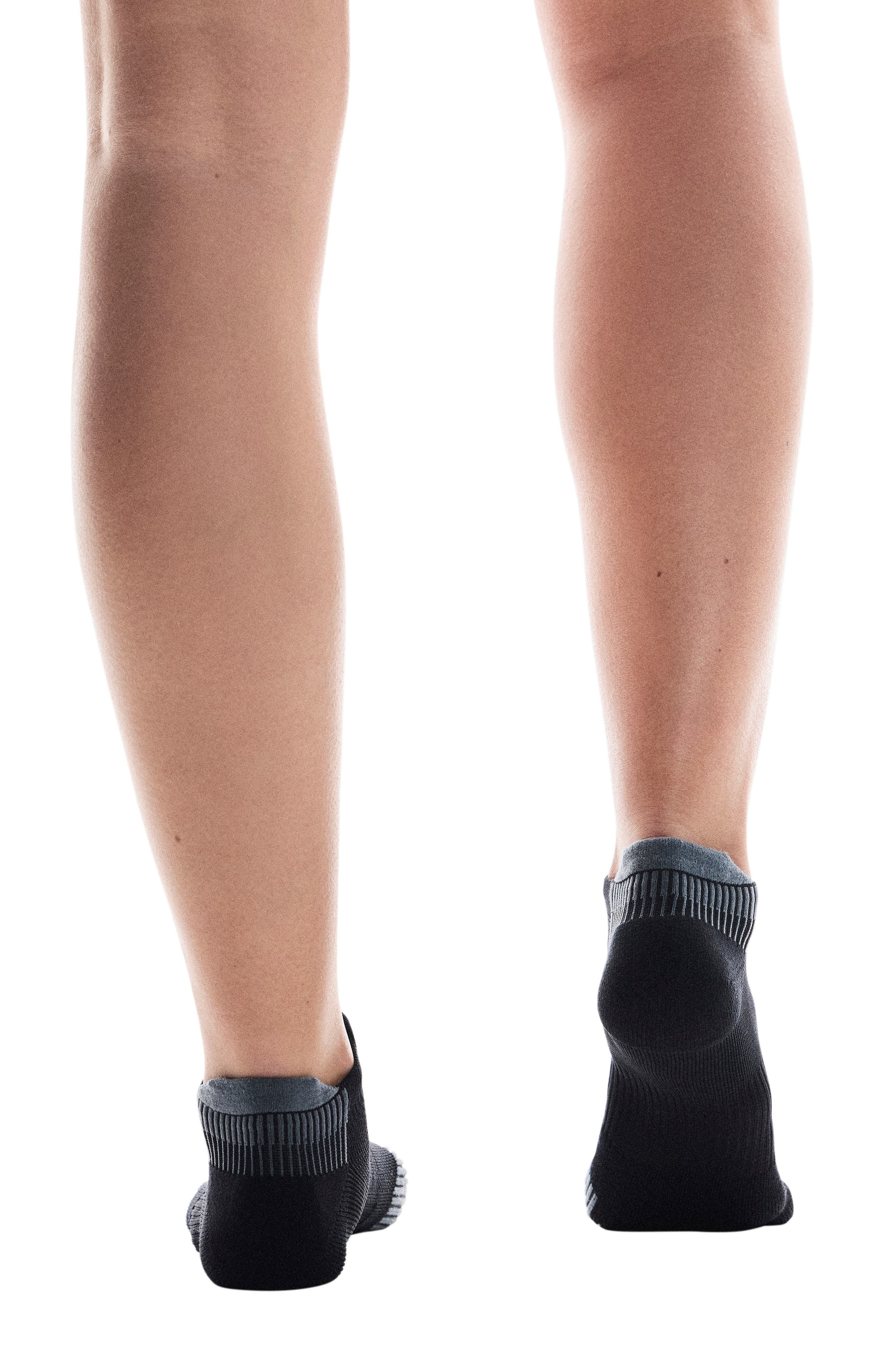 On Performance Run Ankle Socks in Black/Eclipse at Nordstrom - 3