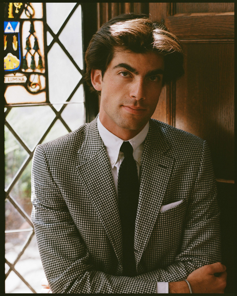 J. PRESS MADE-IN-CANADA BLACK & WHITE HOUNDSTOOTH PURE CASHMERE SPORT COAT outlook