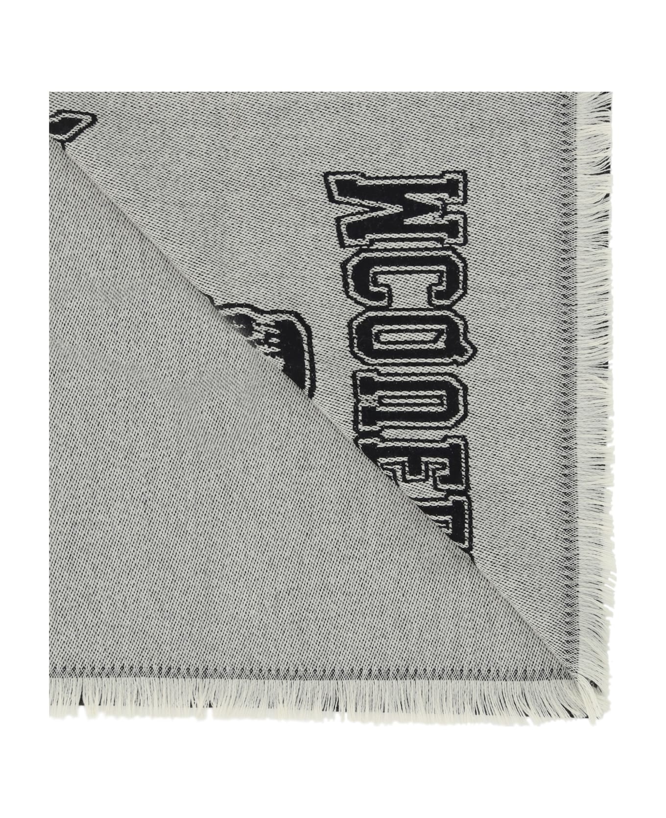Varsity Skull Print Scarf - 3