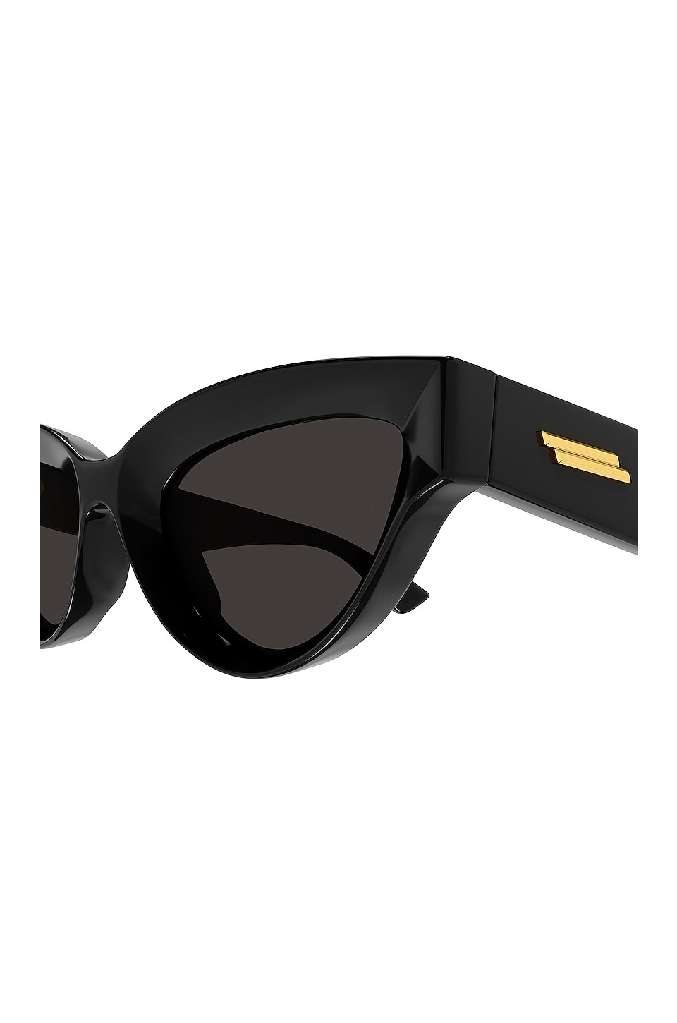 Edgy Cat Eye Sunglasses - 3