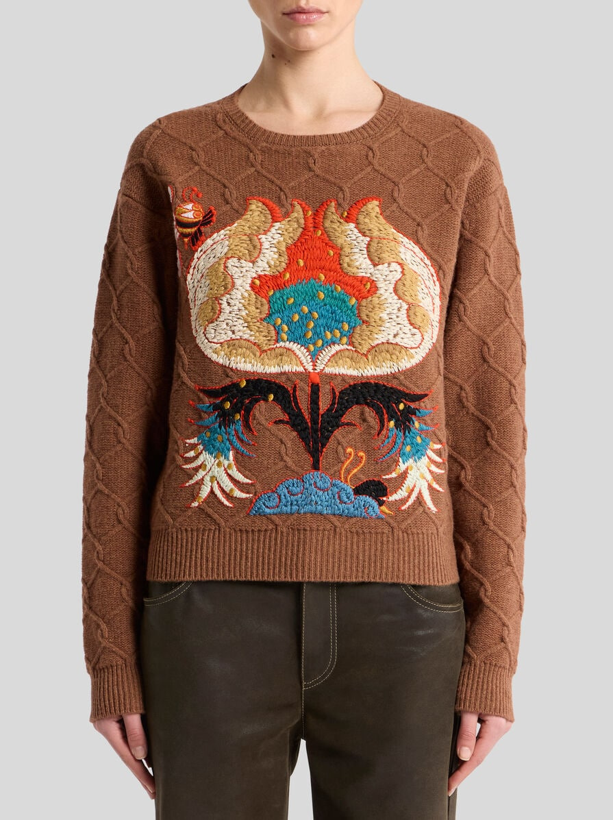 WOOL SWEATER WITH FLORAL EMBROIDERY - 2