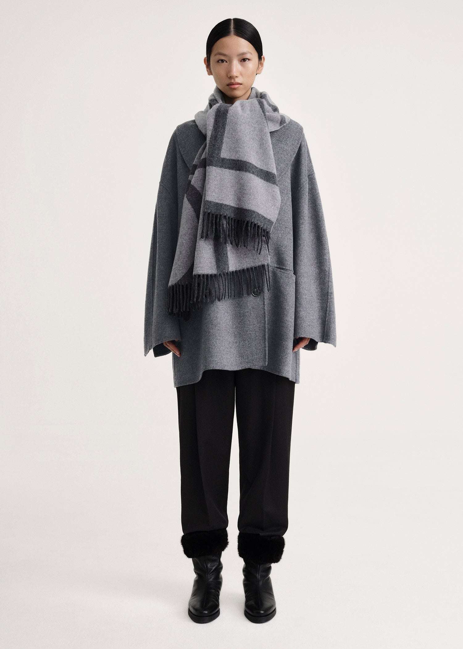 Monogram jacquard wool scarf dark grey mélange - 2