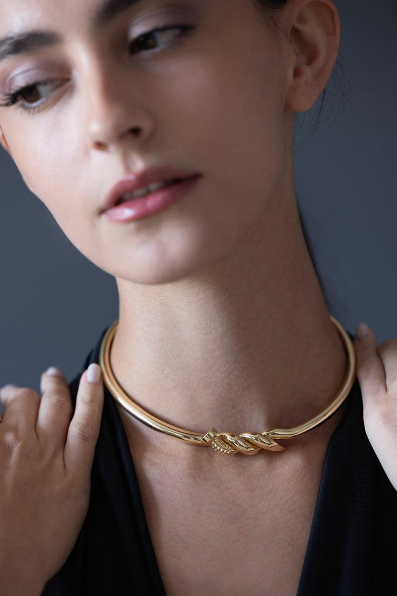 DAVID WEBB Polished Twist Nail Collar outlook