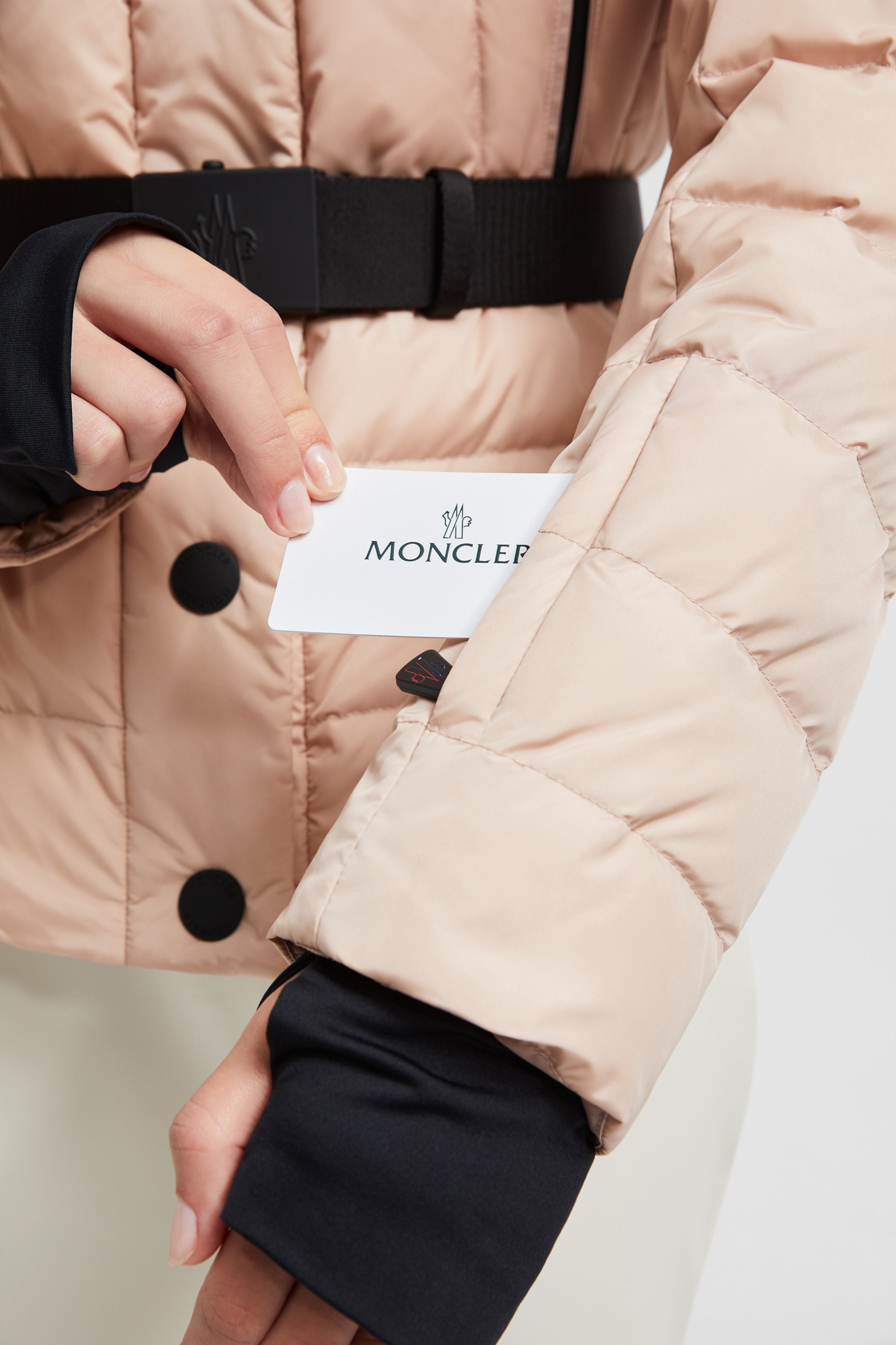 Beverley Short Down Jacket - 8