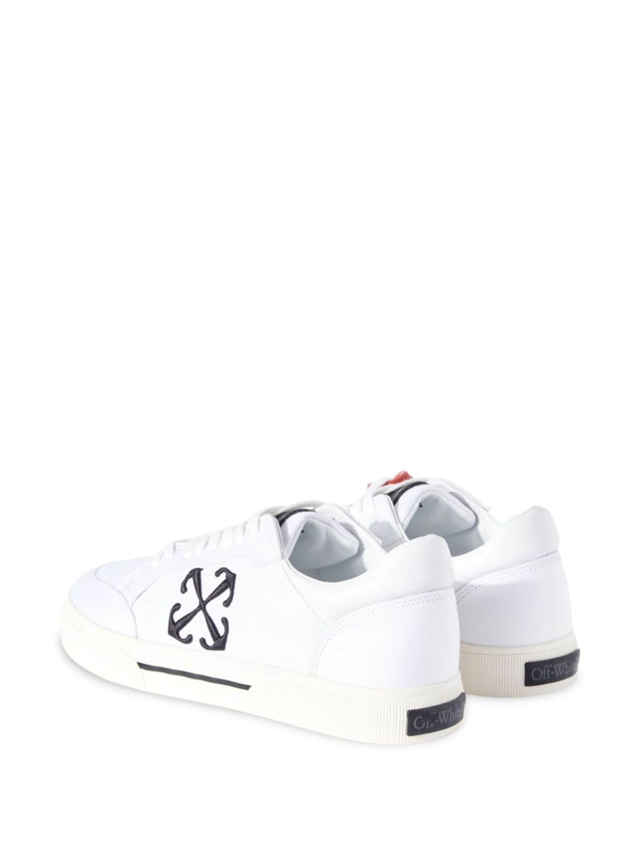 Vulcanized contrasting-tag canvas sneakers - 3