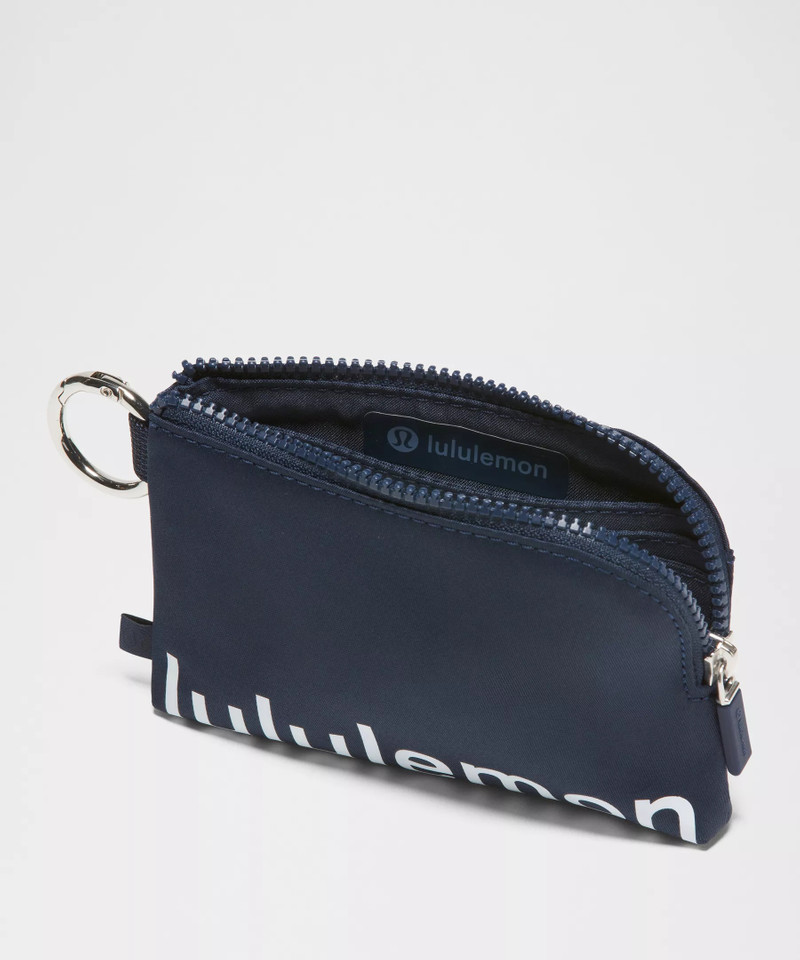 Clippable Card Pouch 4