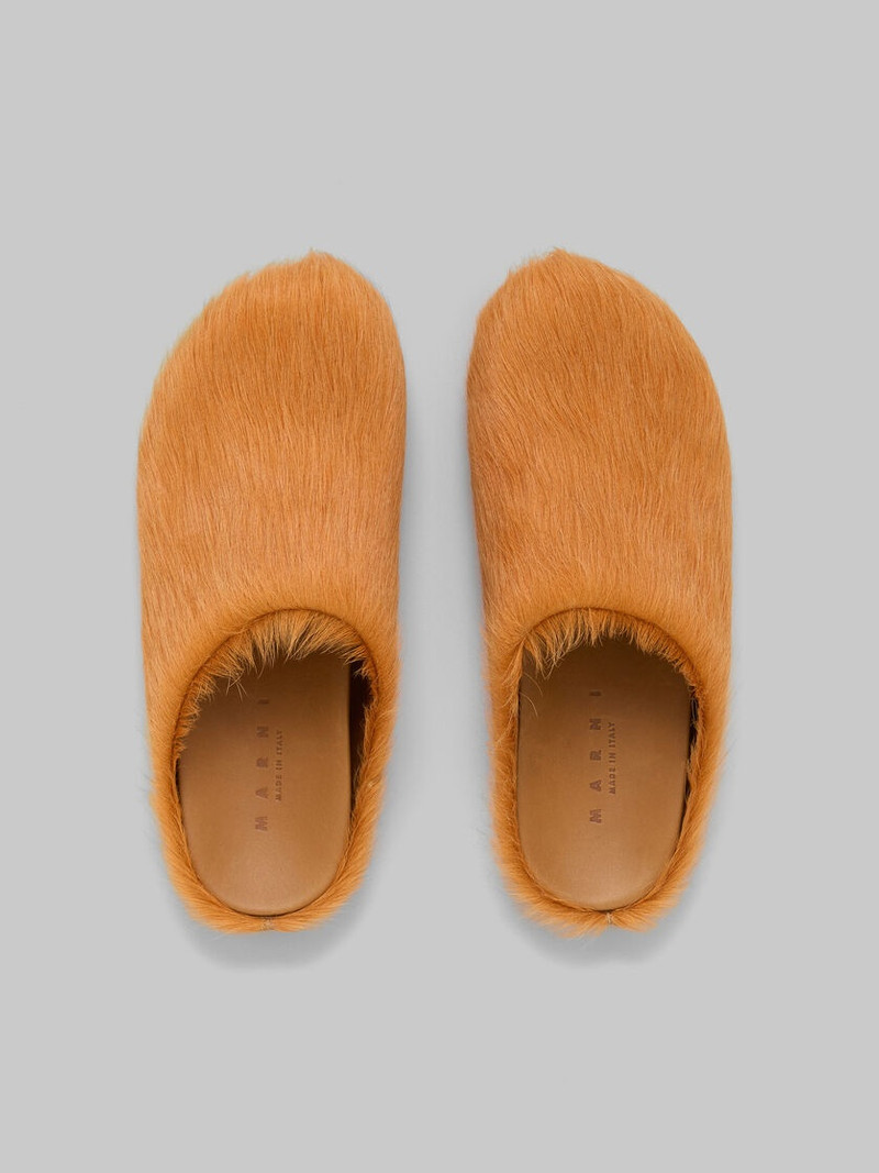 ORANGE LONG-HAIR CALFSKIN FUSSBETT SABOT 4