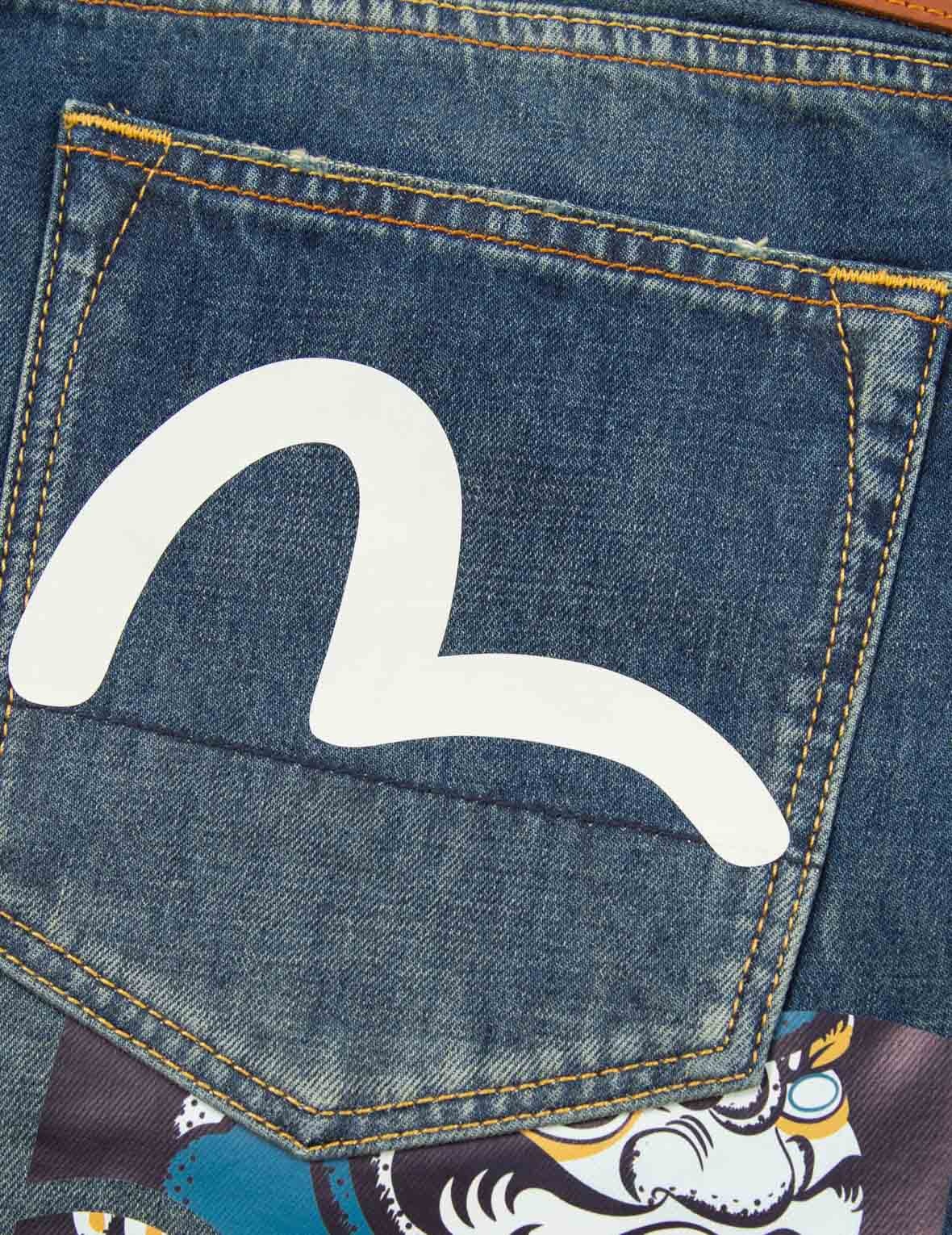 FORTUNE CAT AND DARUMA PRINT RELAX-FIT JEANS - 9