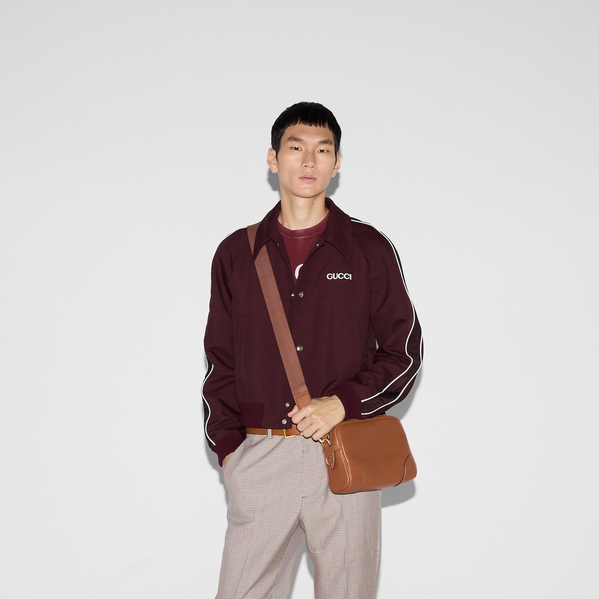 GG Emblem small crossbody bag - 4
