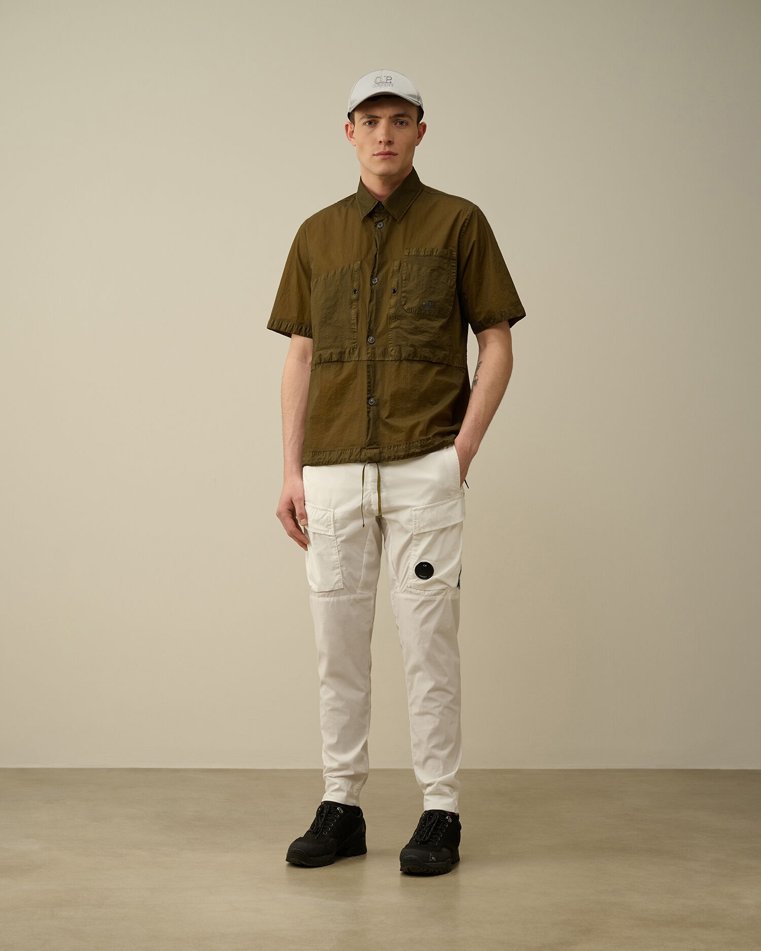 C.P. Company 50 Fili Stretch Ergonomic Cargo Pants | REVERSIBLE