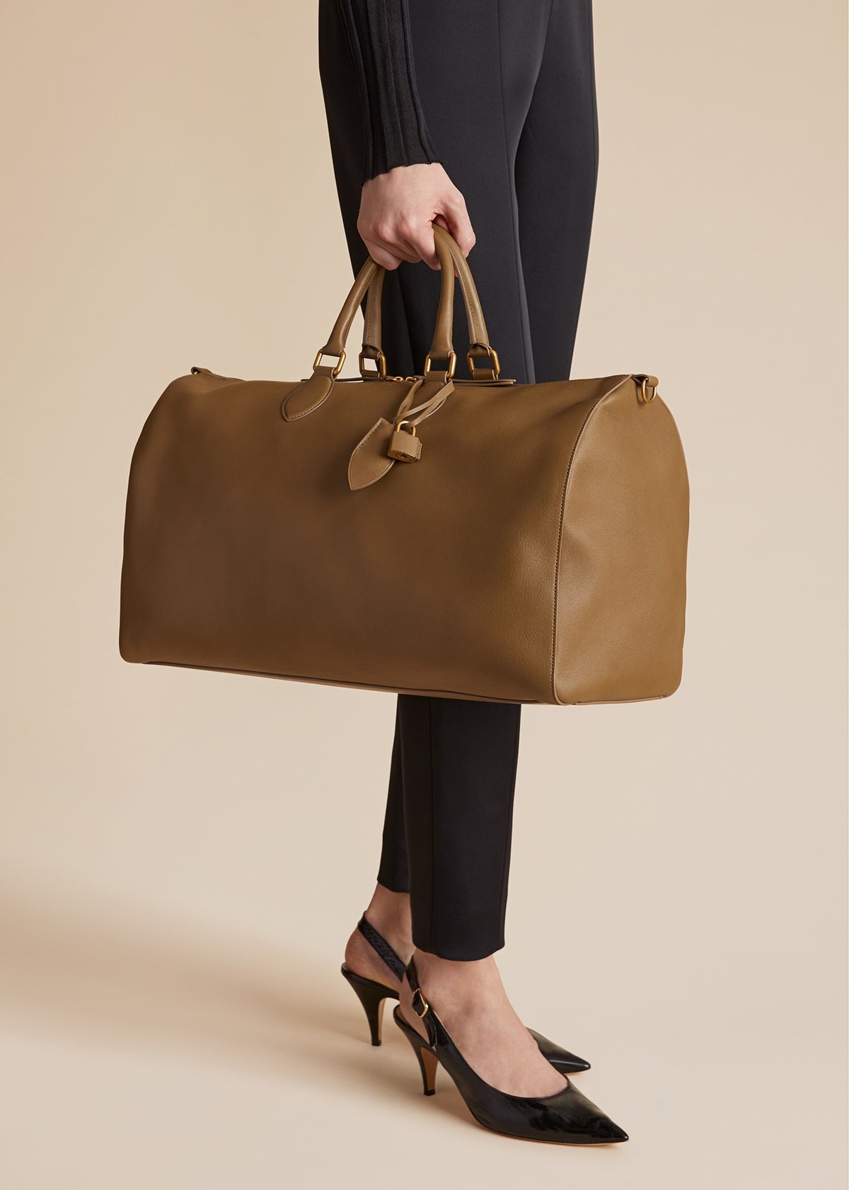 The Pierre Weekender Bag in Toffee Pebbled Leather - 4