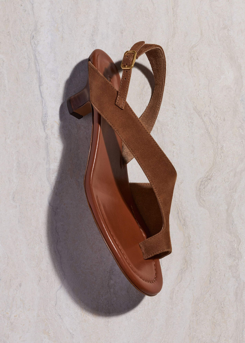 Asymmetric Heel 6