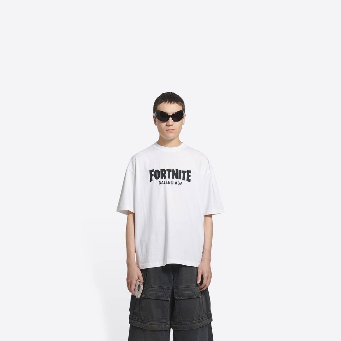 Fortnite©2021 T-shirt Medium Fit in White - 3