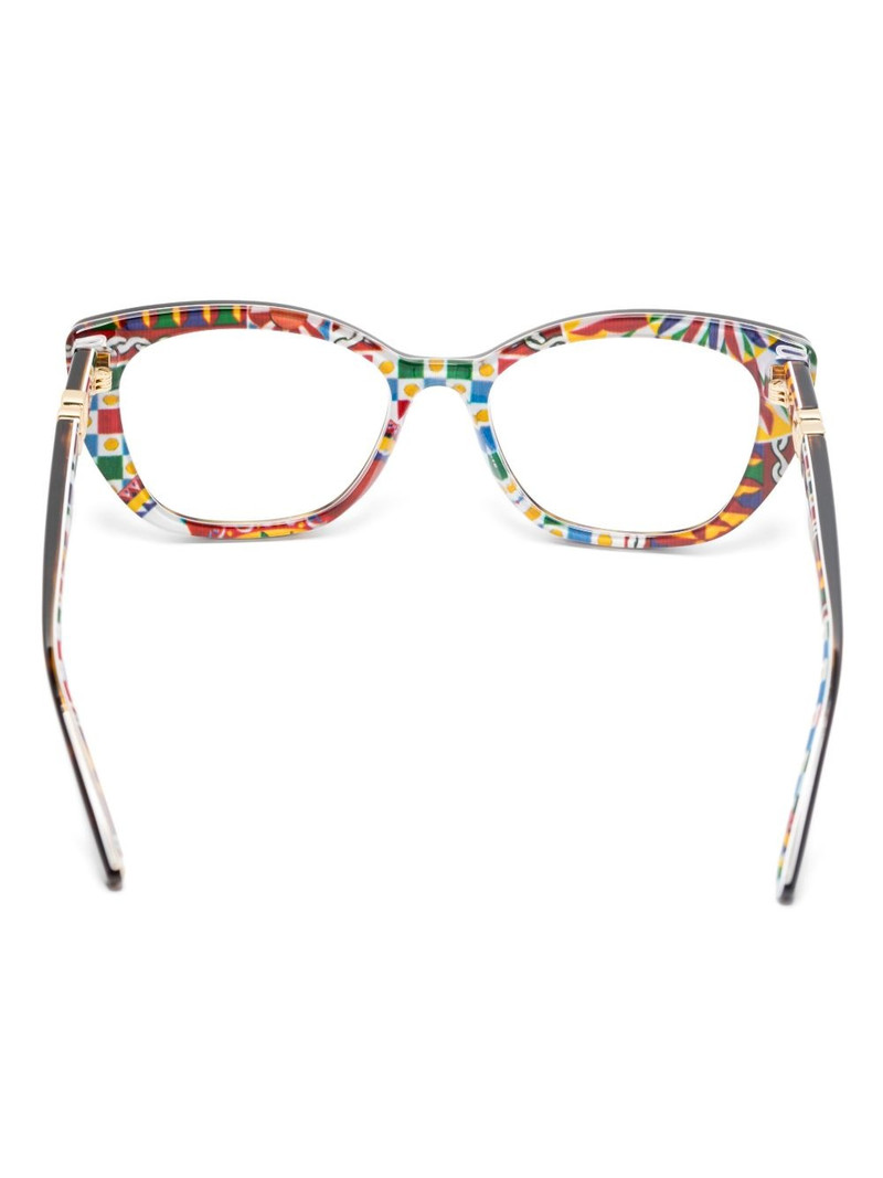 DG3398 glasses 3