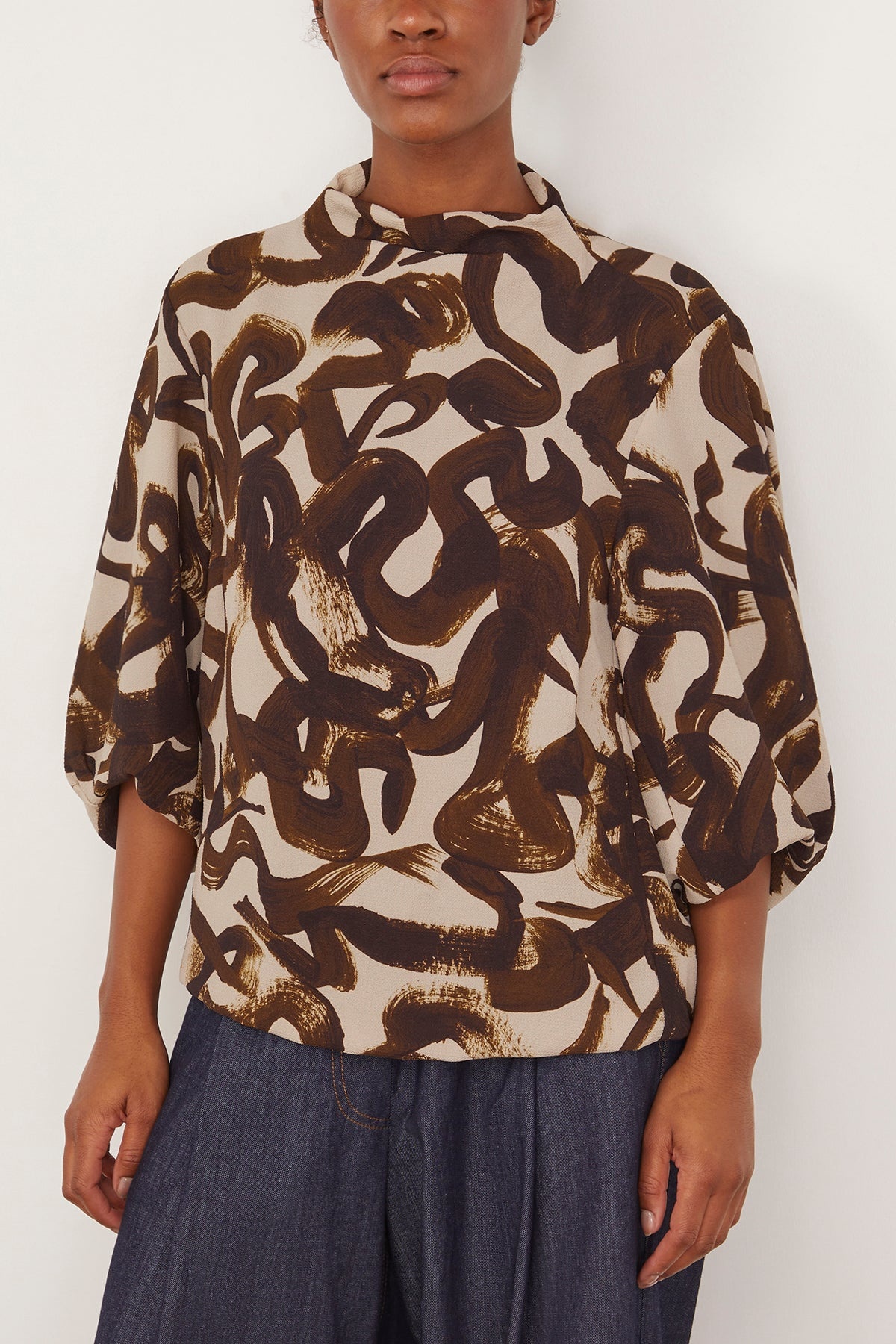 Clari Printed Shirt in Brown - 3