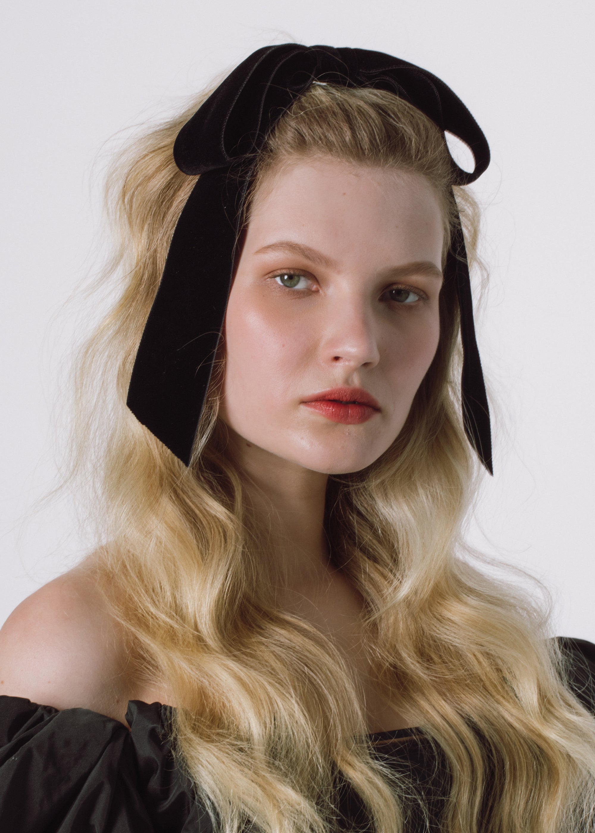 Adley Velvet Bow Barrette - 3