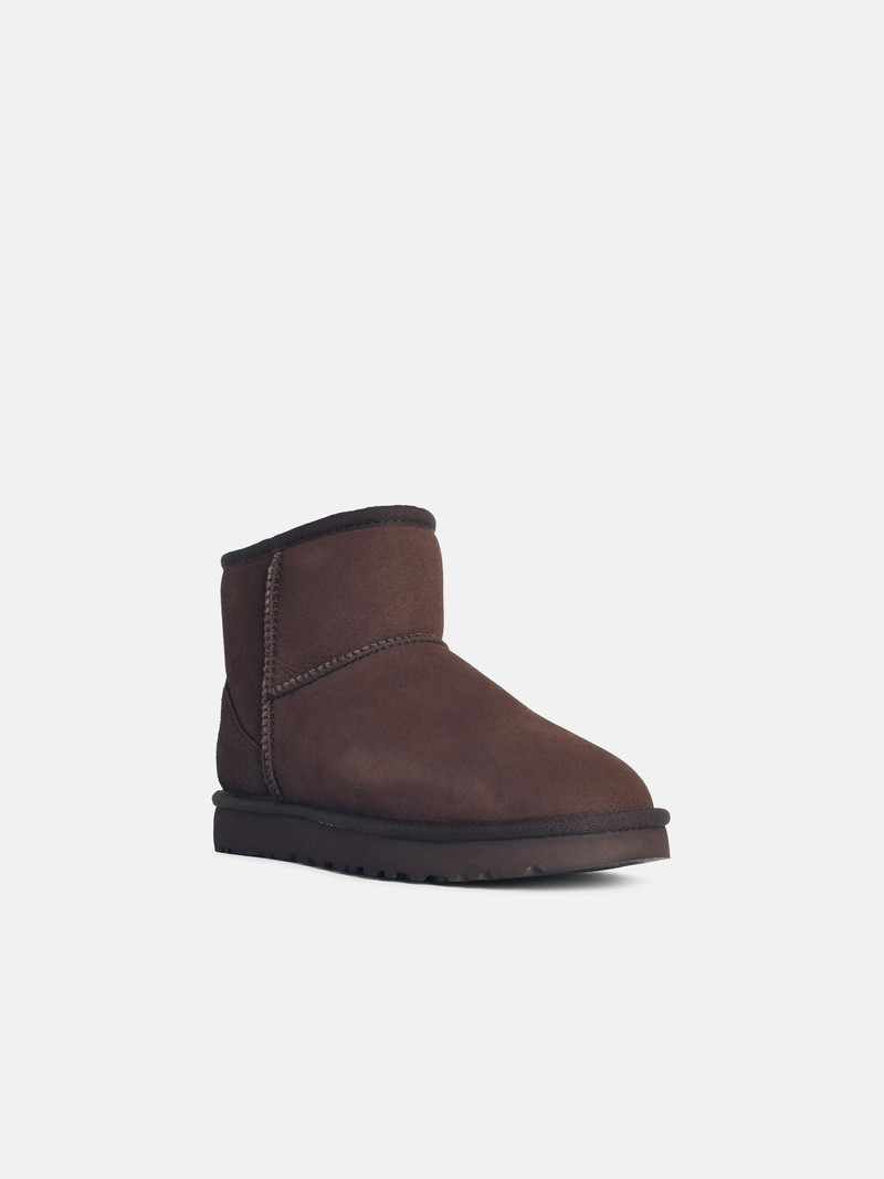 UGG 'CLASSIC MINI II' COCOA SUEDE BOOTS outlook