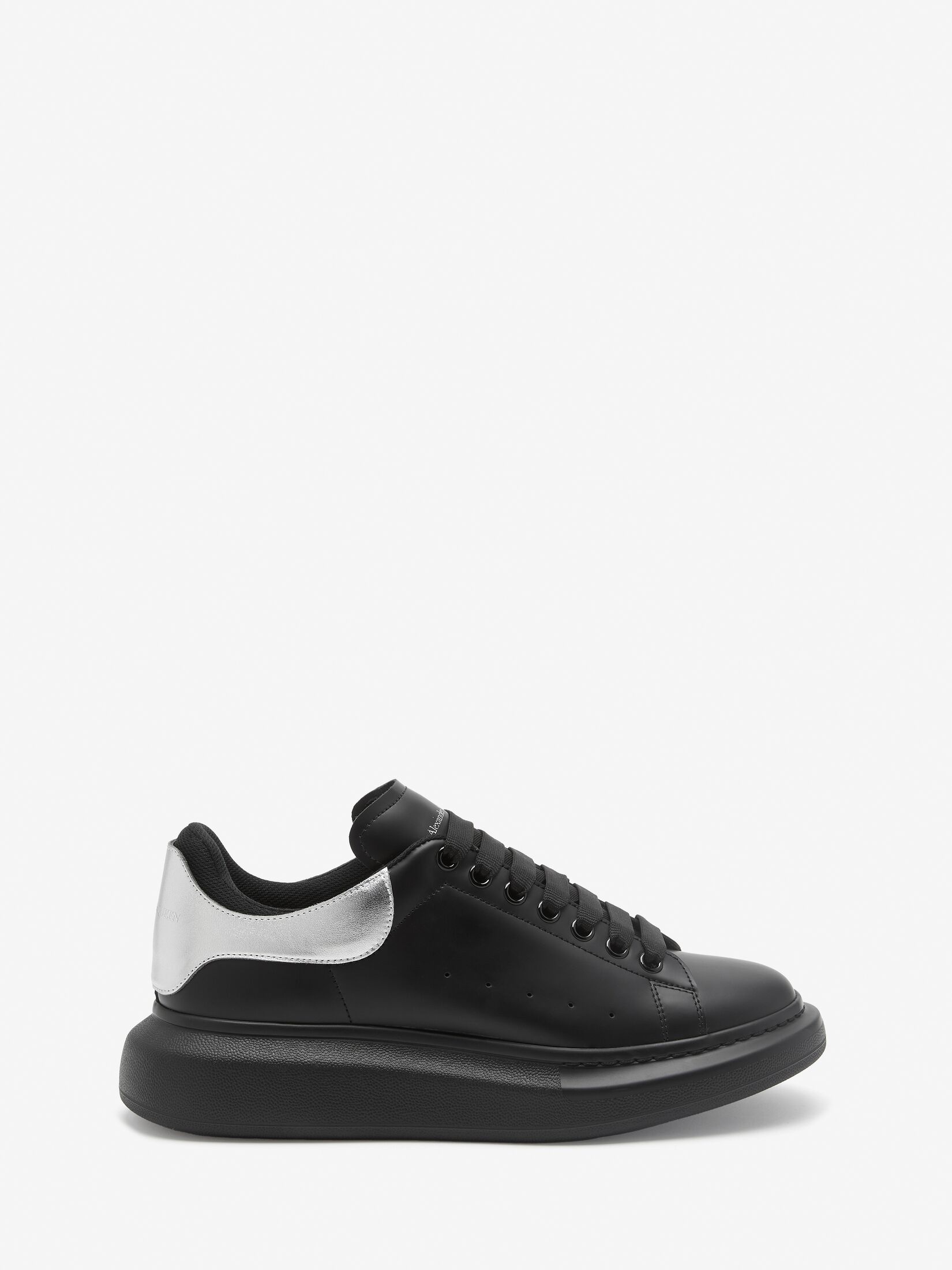 Men's Oversized Sneaker in Black/silver - 1