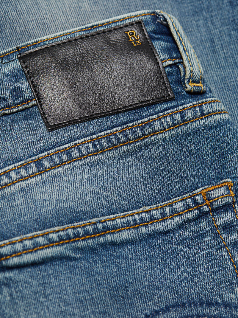 Boy Straight Jeans 7