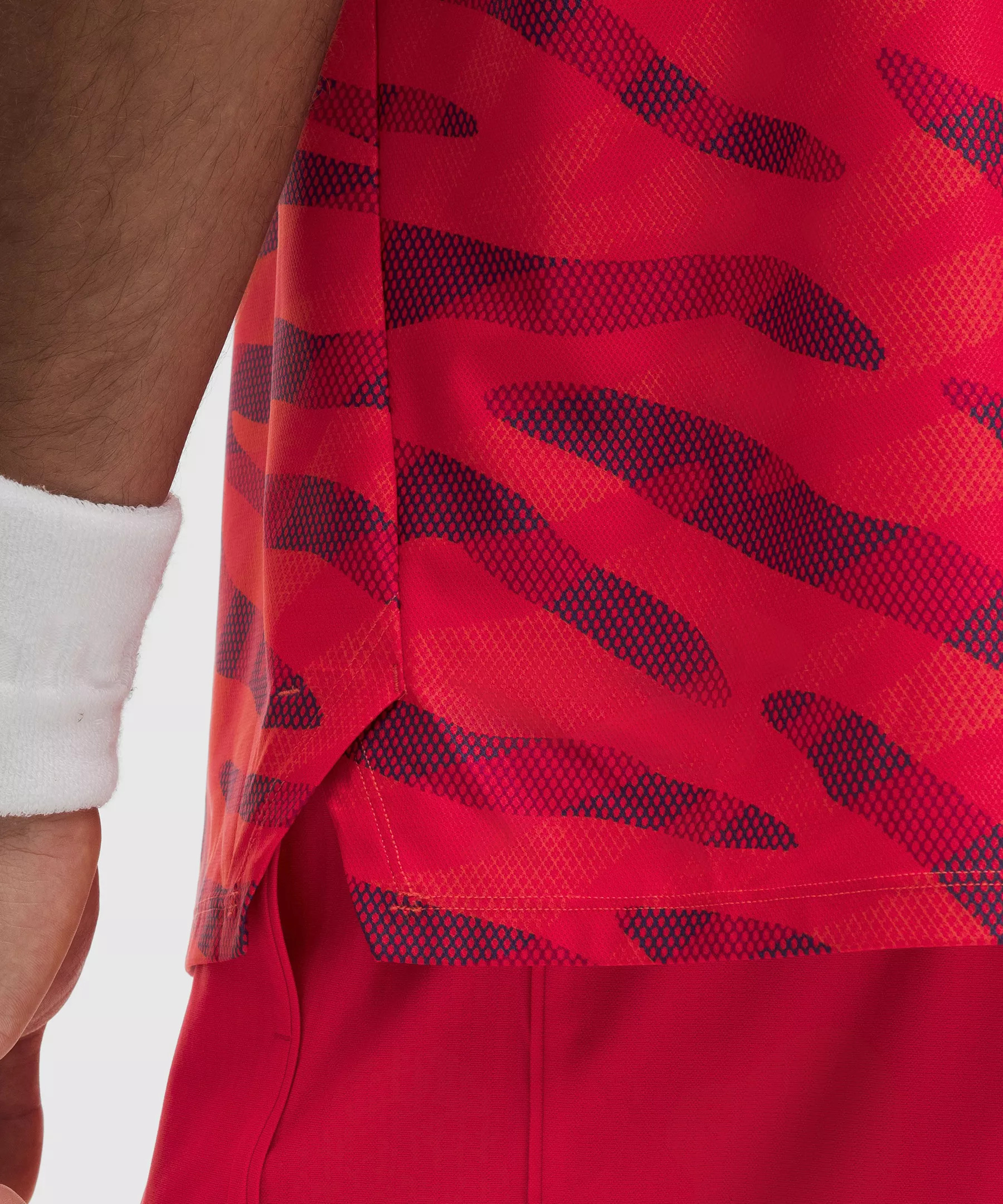 Ventilated Short-Sleeve Tennis Shirt - 5