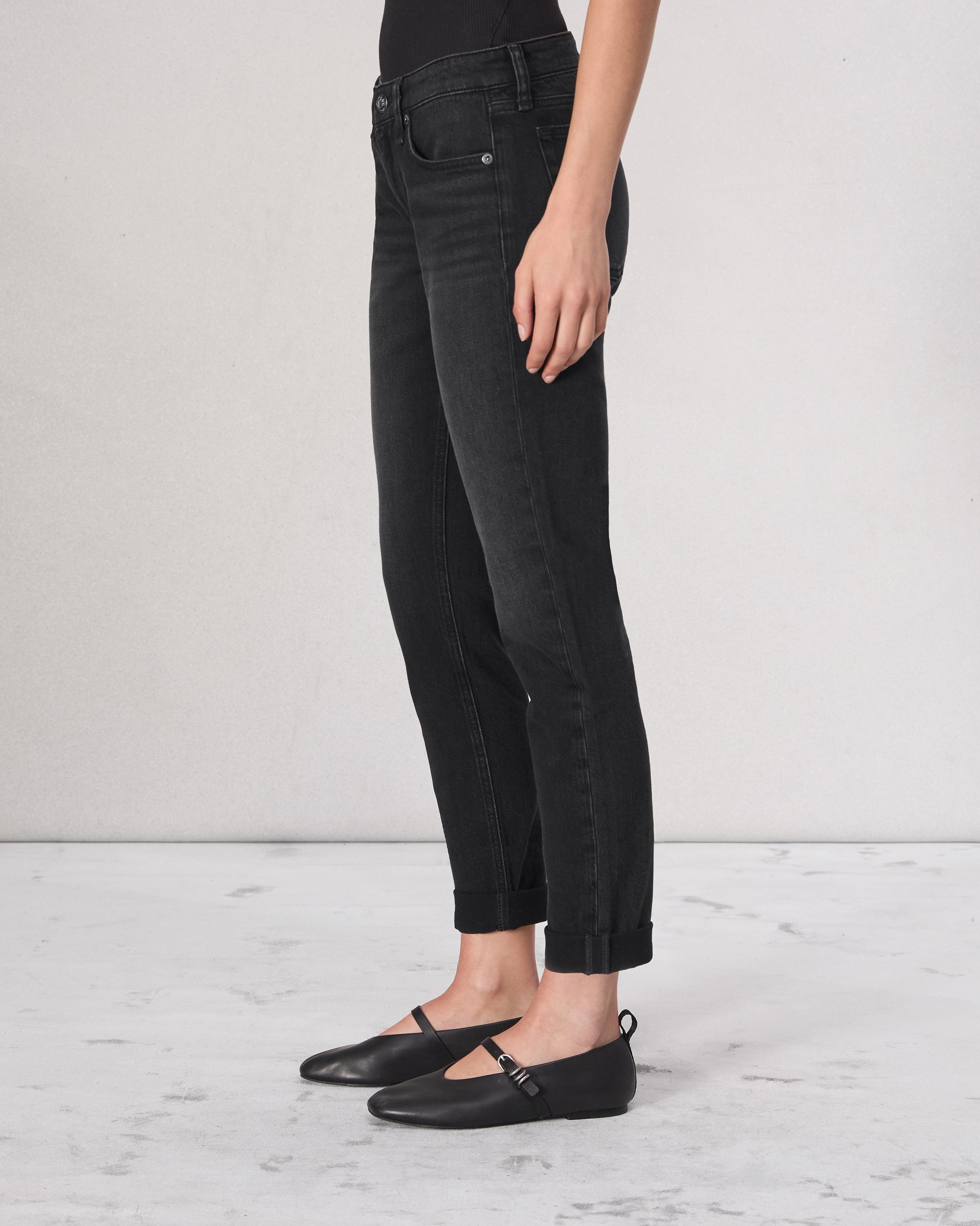 Dre Boyfriend Jean
Vintage Stretch Denim - 5
