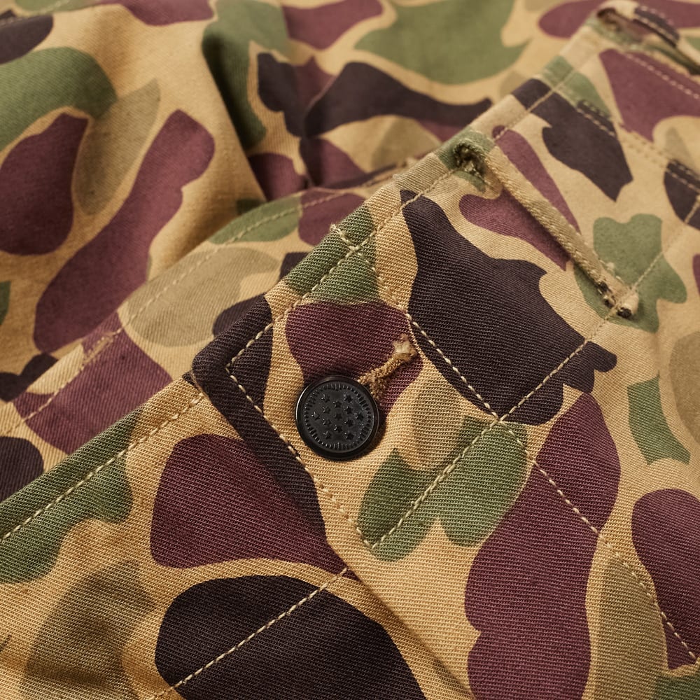 The Real McCoys Beo Gam Camouflage Shorts - 3