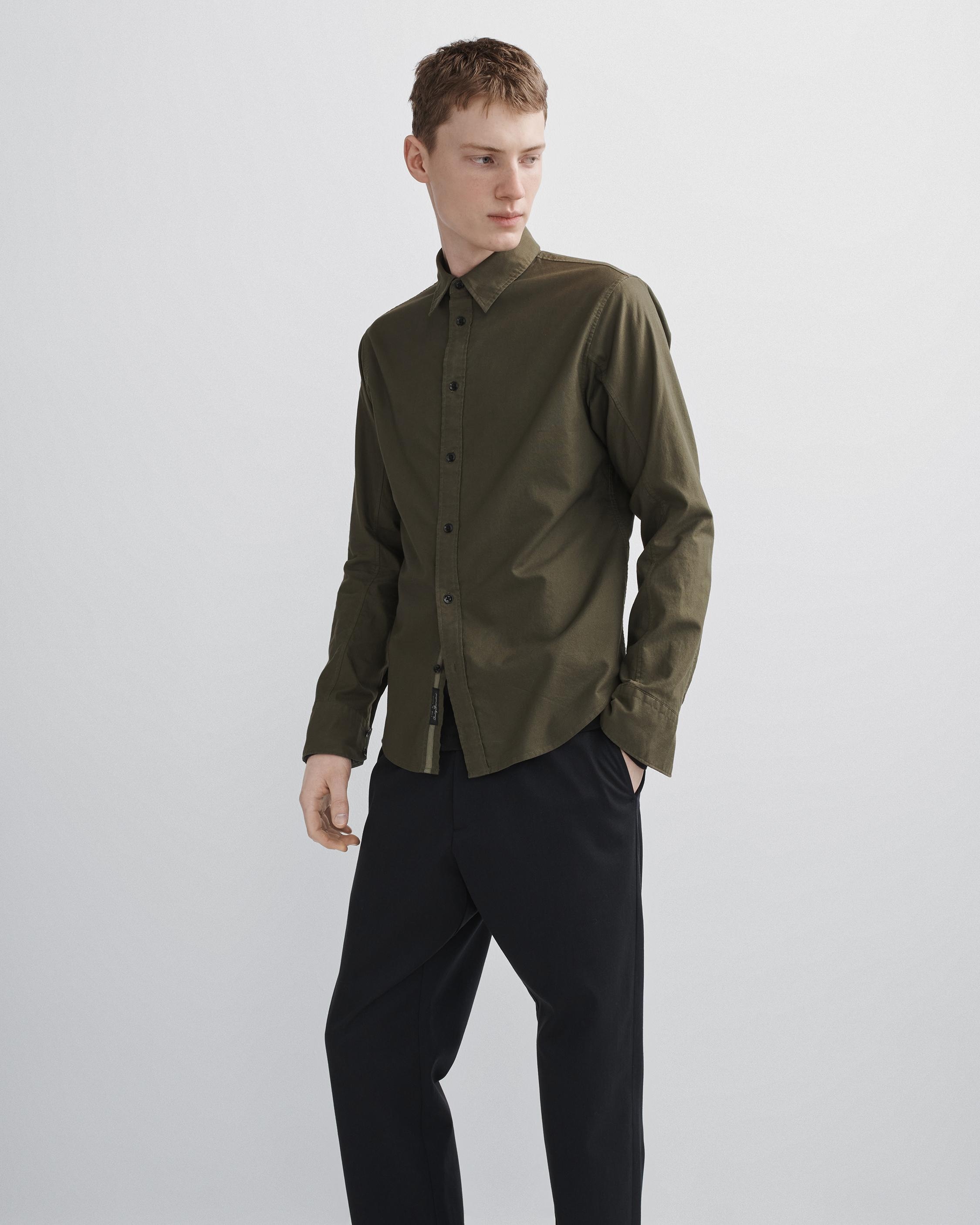Fit 2 Engineered Cotton Oxford Shirt
Classic Fit Button Down Shirt - 2