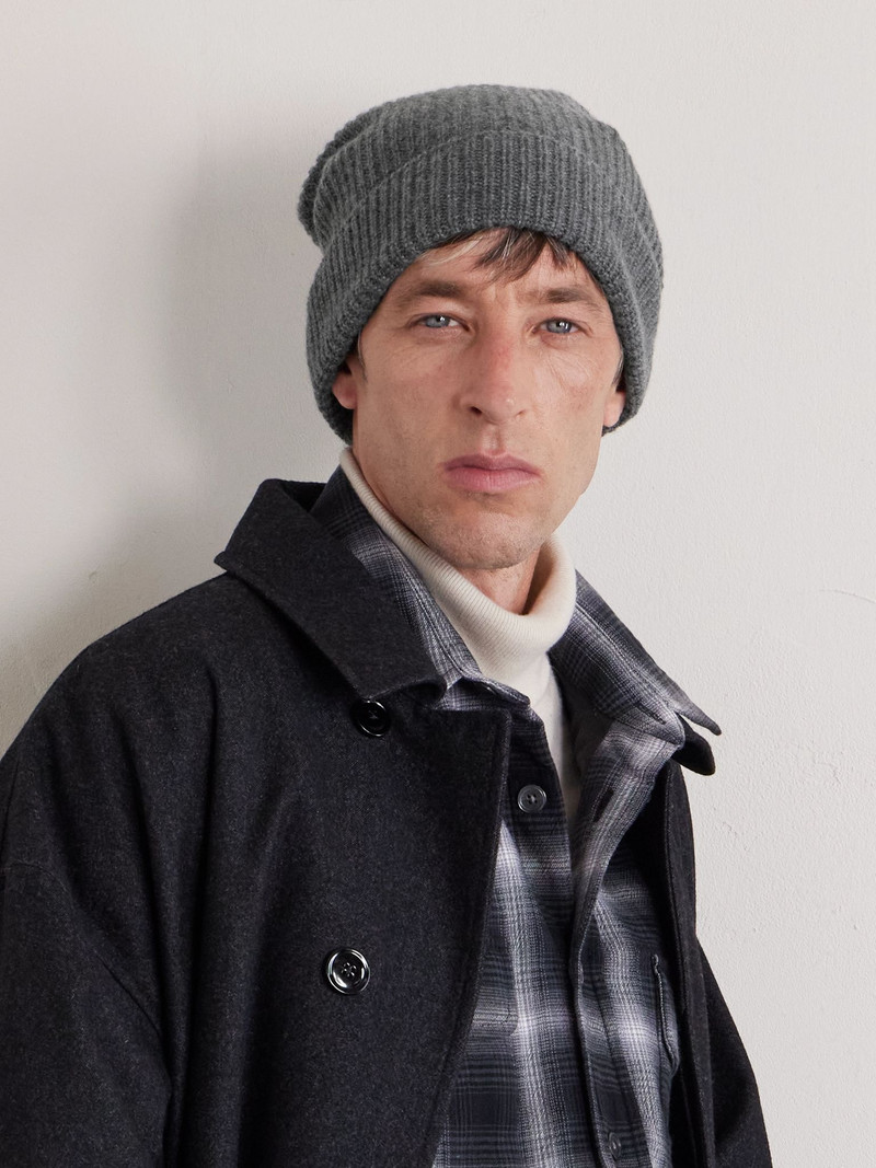 Statesman Ribbed Cashmere Beanie Gray 3