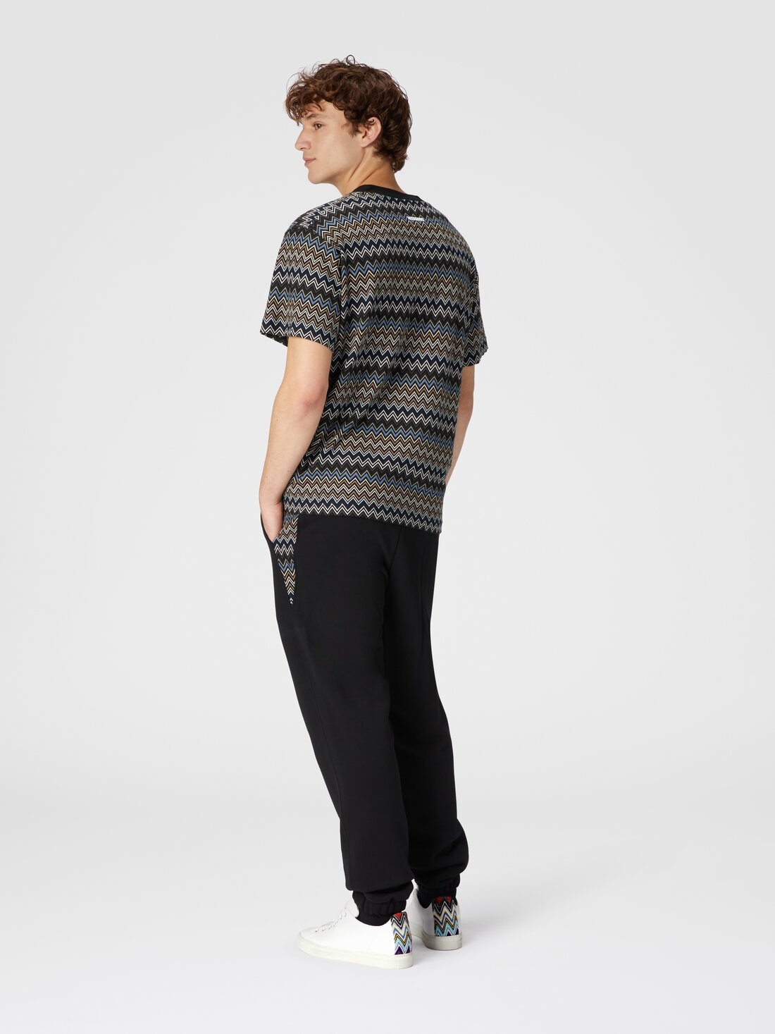 T-shirt with zig zag motif and back logo - 3