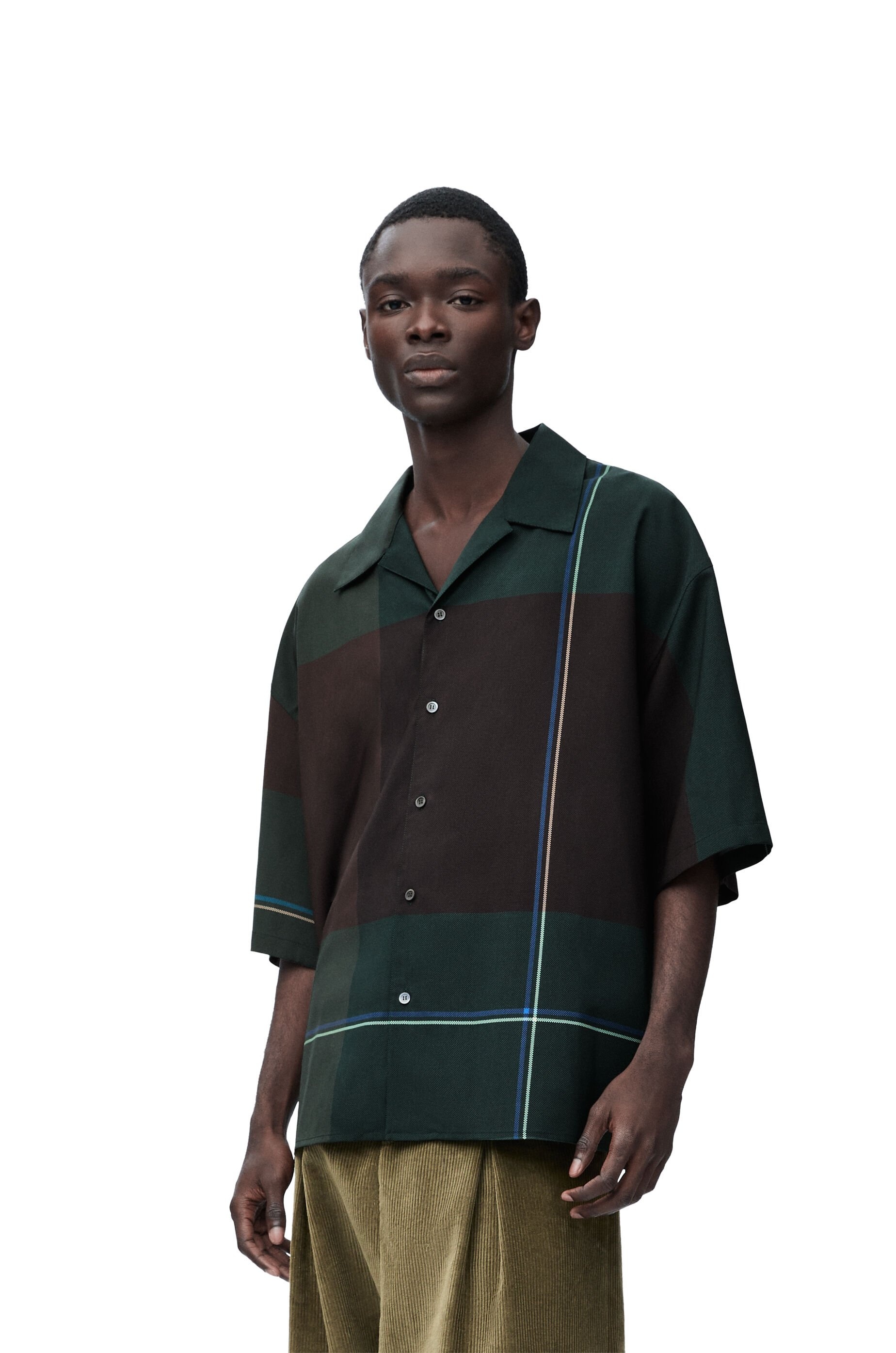すぐ届く【LOEWE】シャツ ウール 夏にぴったし オシャレ映え すぐ届く【LOEWE】シャツ ウール 夏にぴったし オシャレ映え