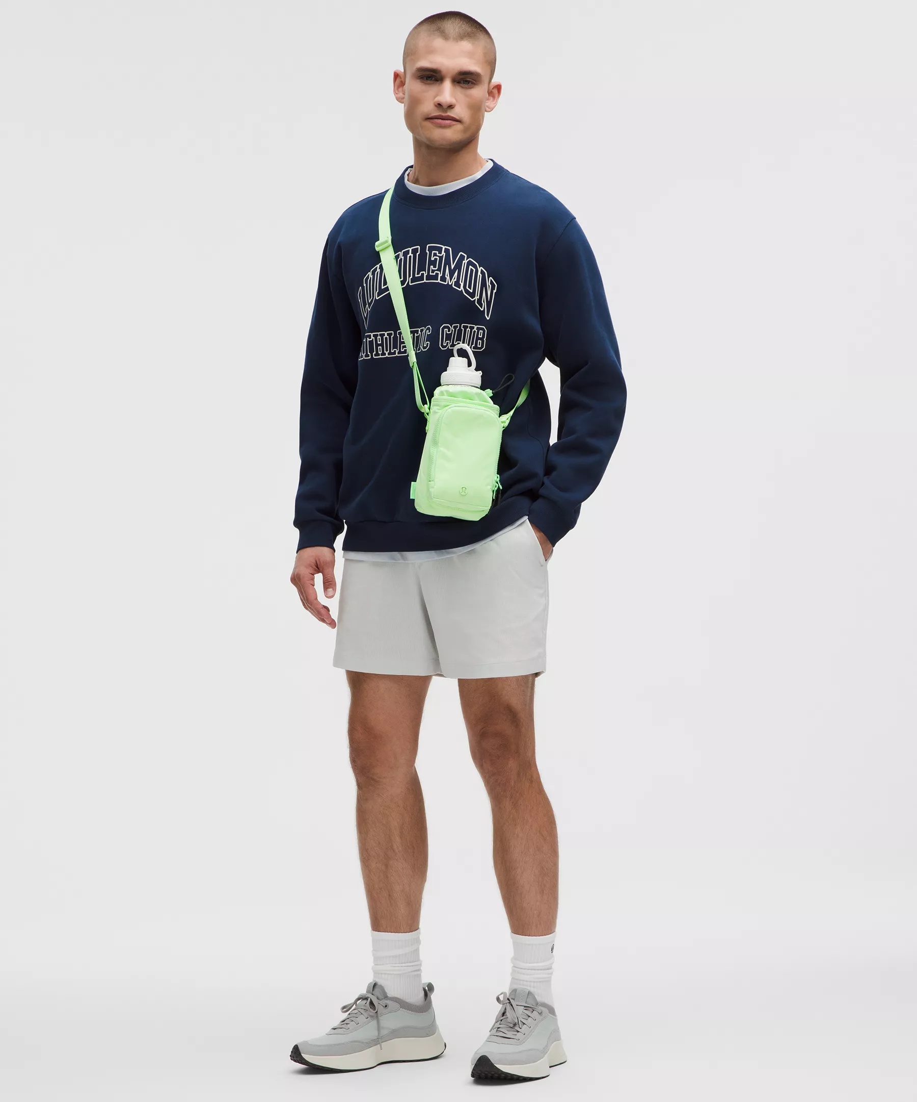 Water Bottle Crossbody with Front Pocket 2L - 5