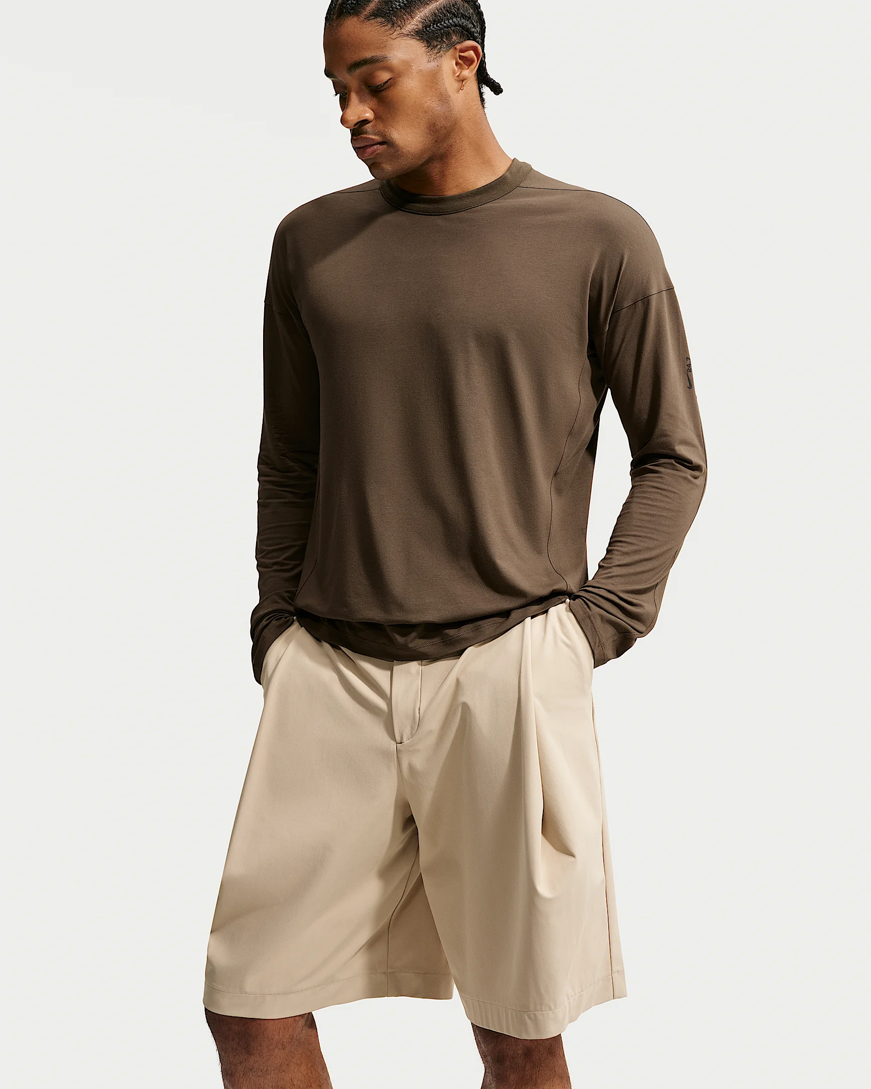 Nike 24.7 ImpossiblySoft Light Men's Dri-FIT Long-Sleeve Top - 1